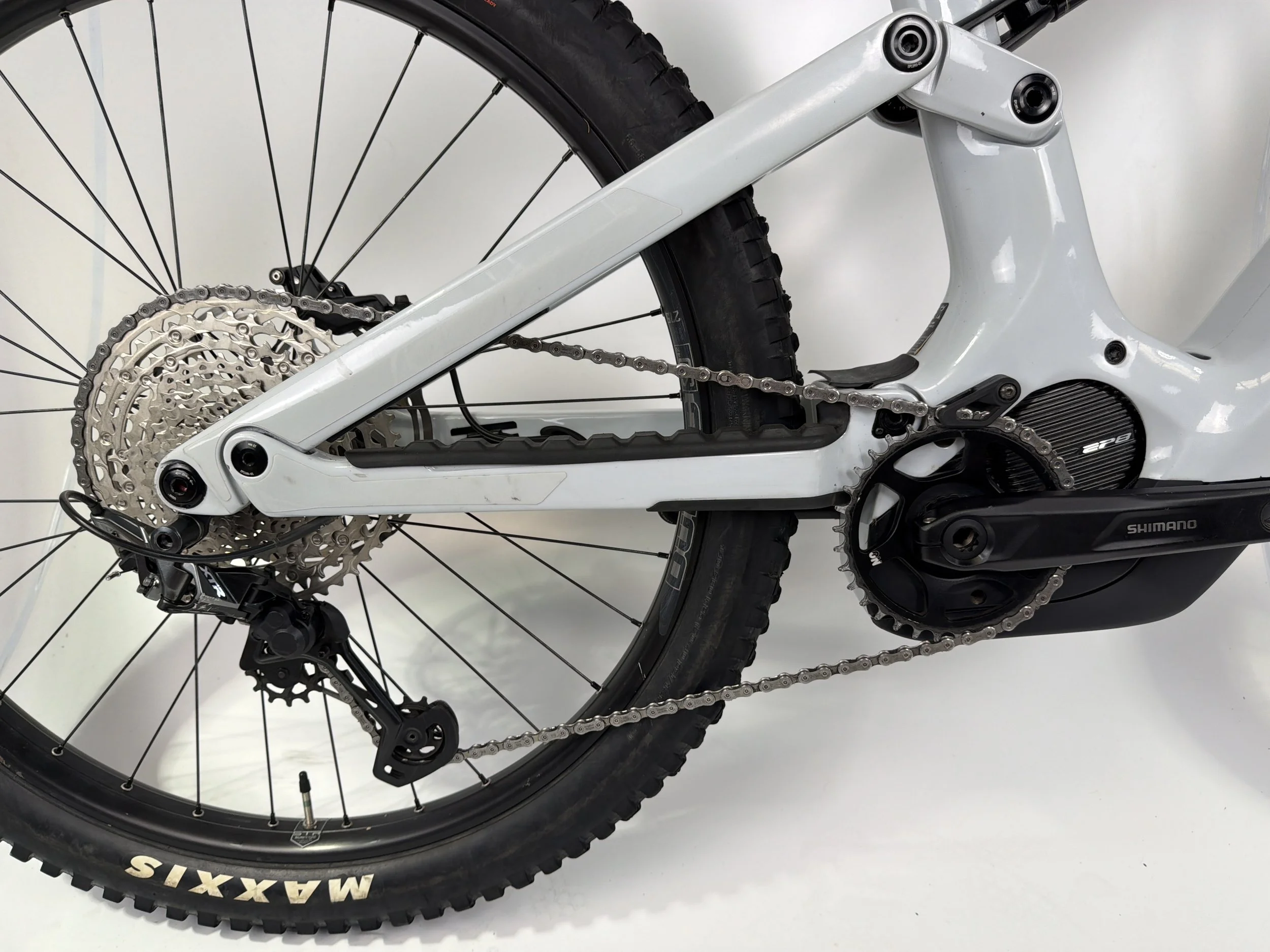 3_413 - 11 Drivetrain.jpg