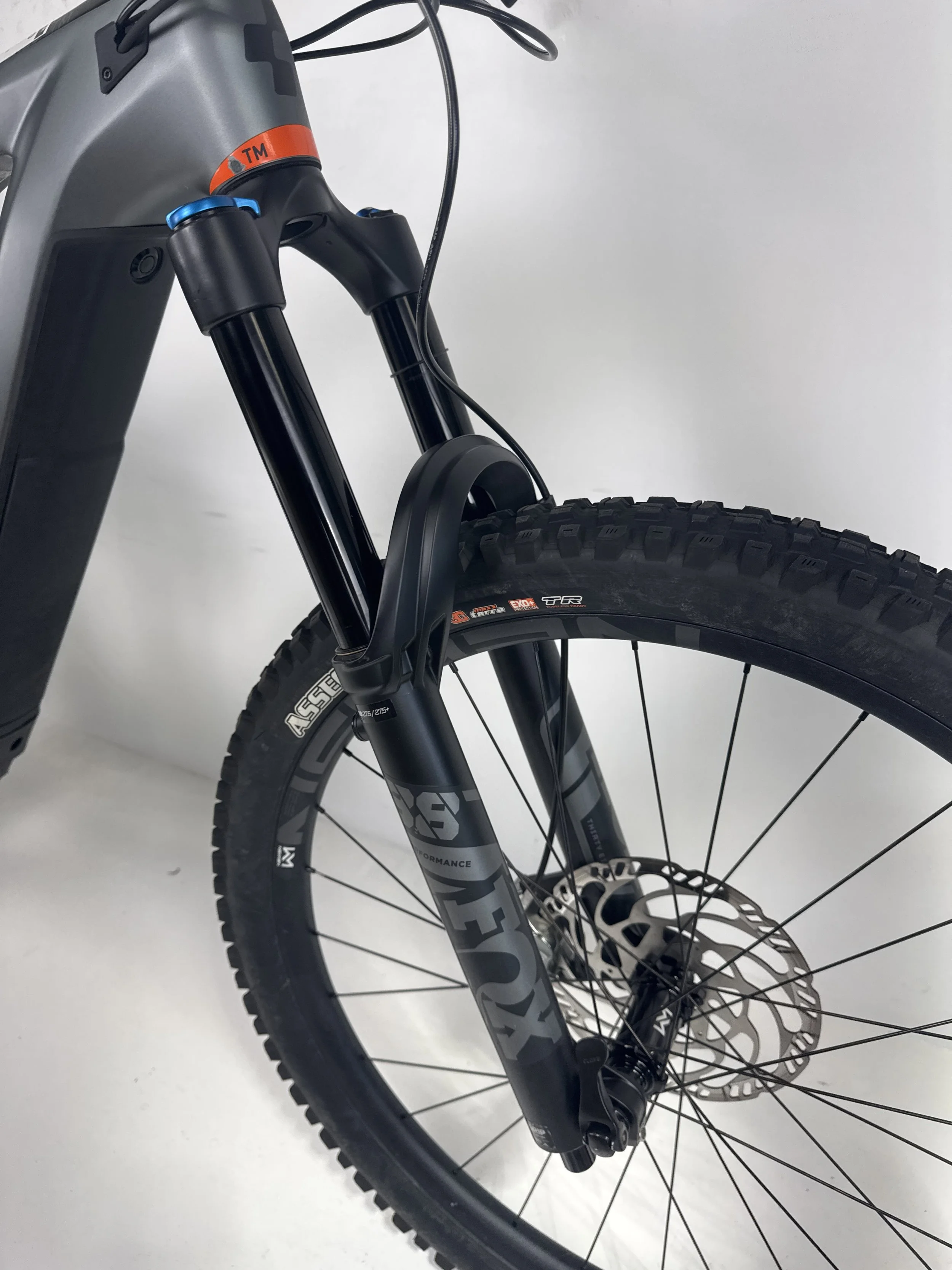 3_270 - 09 Fork.jpg