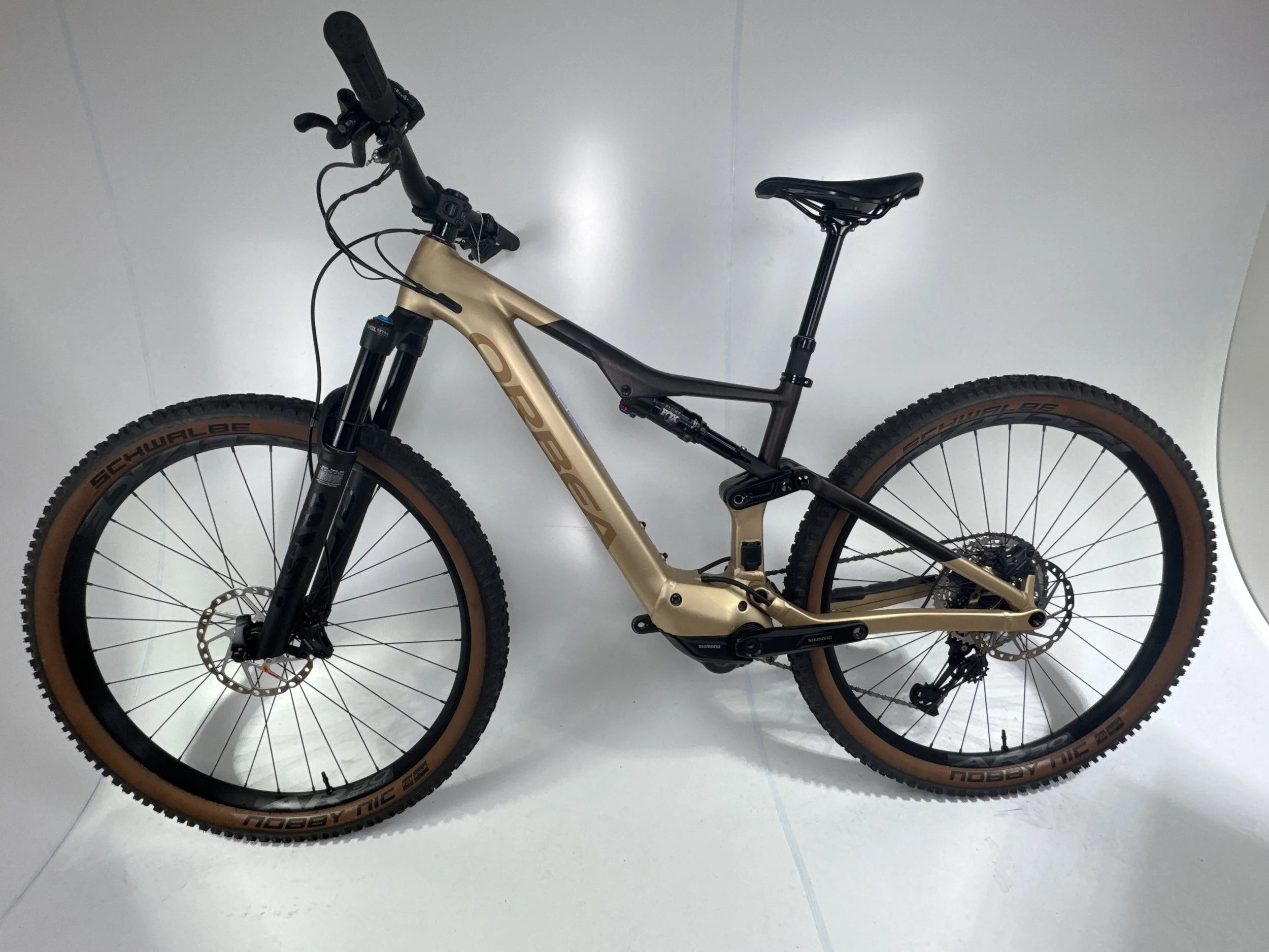 3_369 - 02 Non-Drive Side Full Bike.jpg