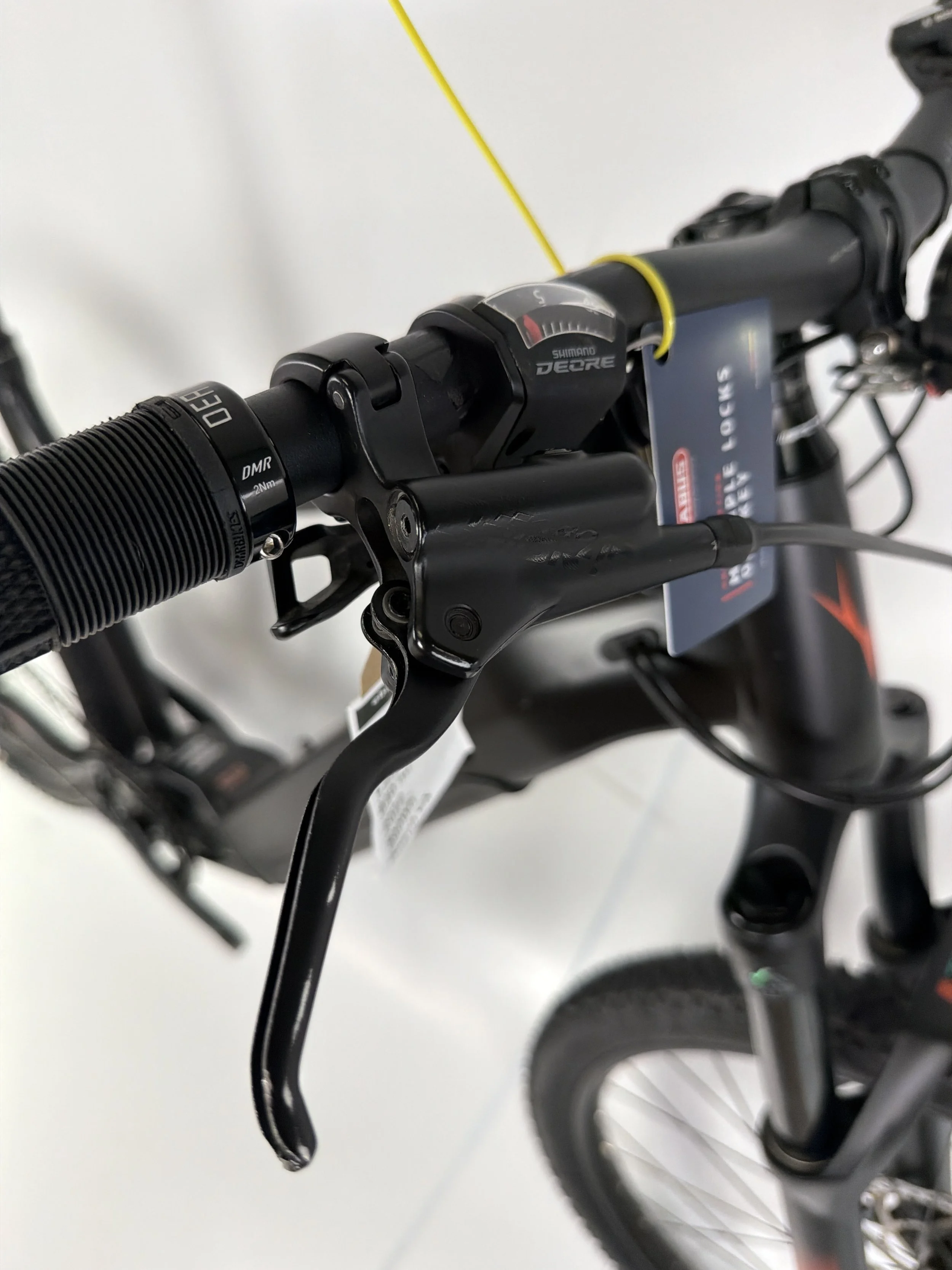 3_470 - 07 Brake Levers.jpg