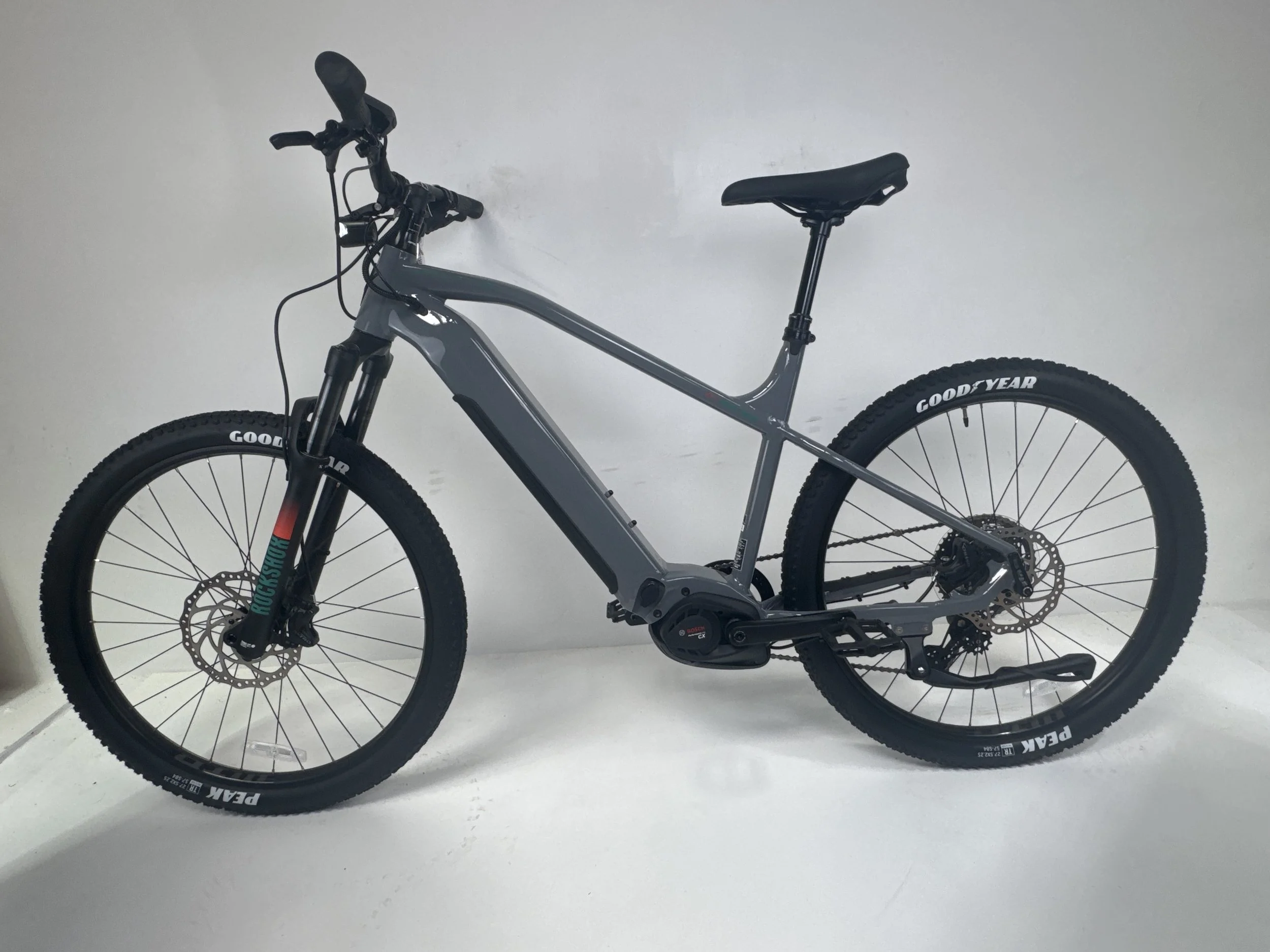 3_286 - 02 Non-Drive Side Full Bike.jpg