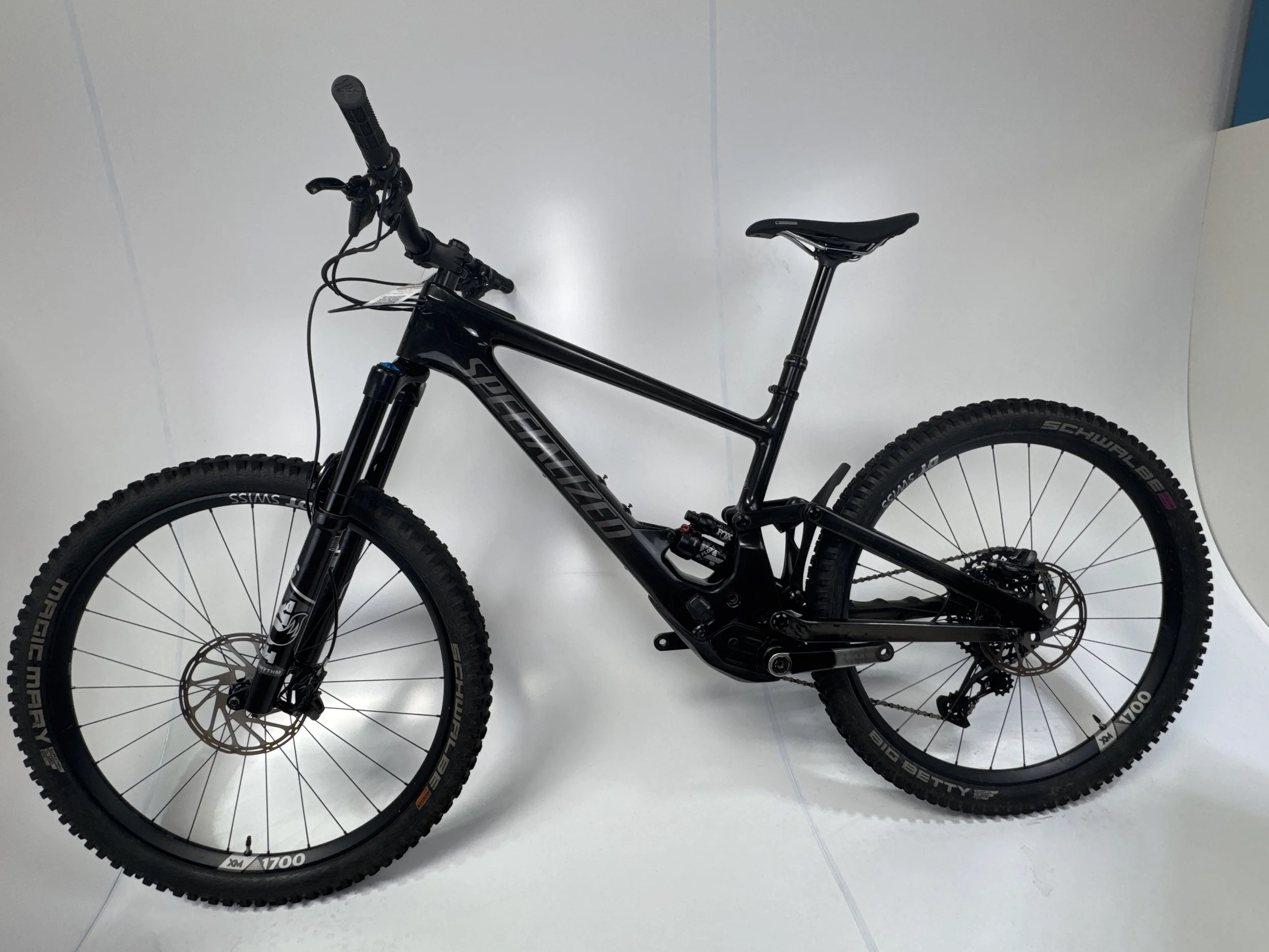 3_366 - 02 Non-Drive Side Full Bike.jpg