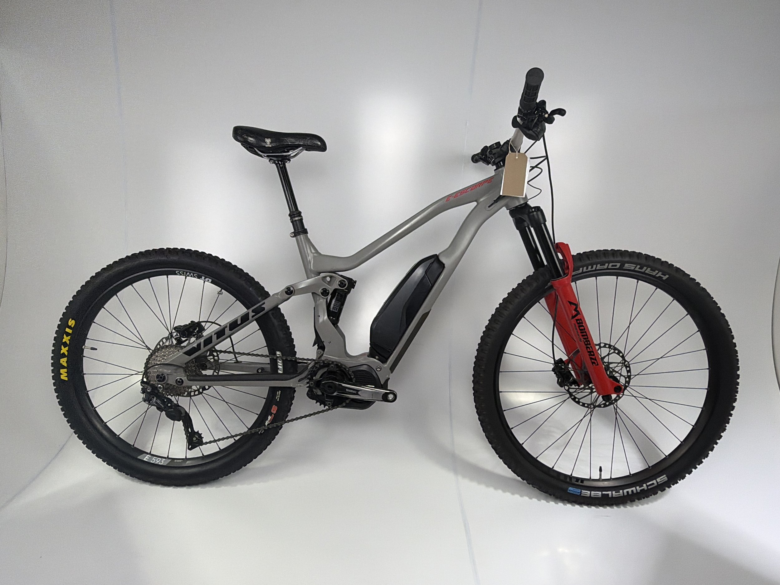 3_406 - 01 Drive Side Full Bike.jpg