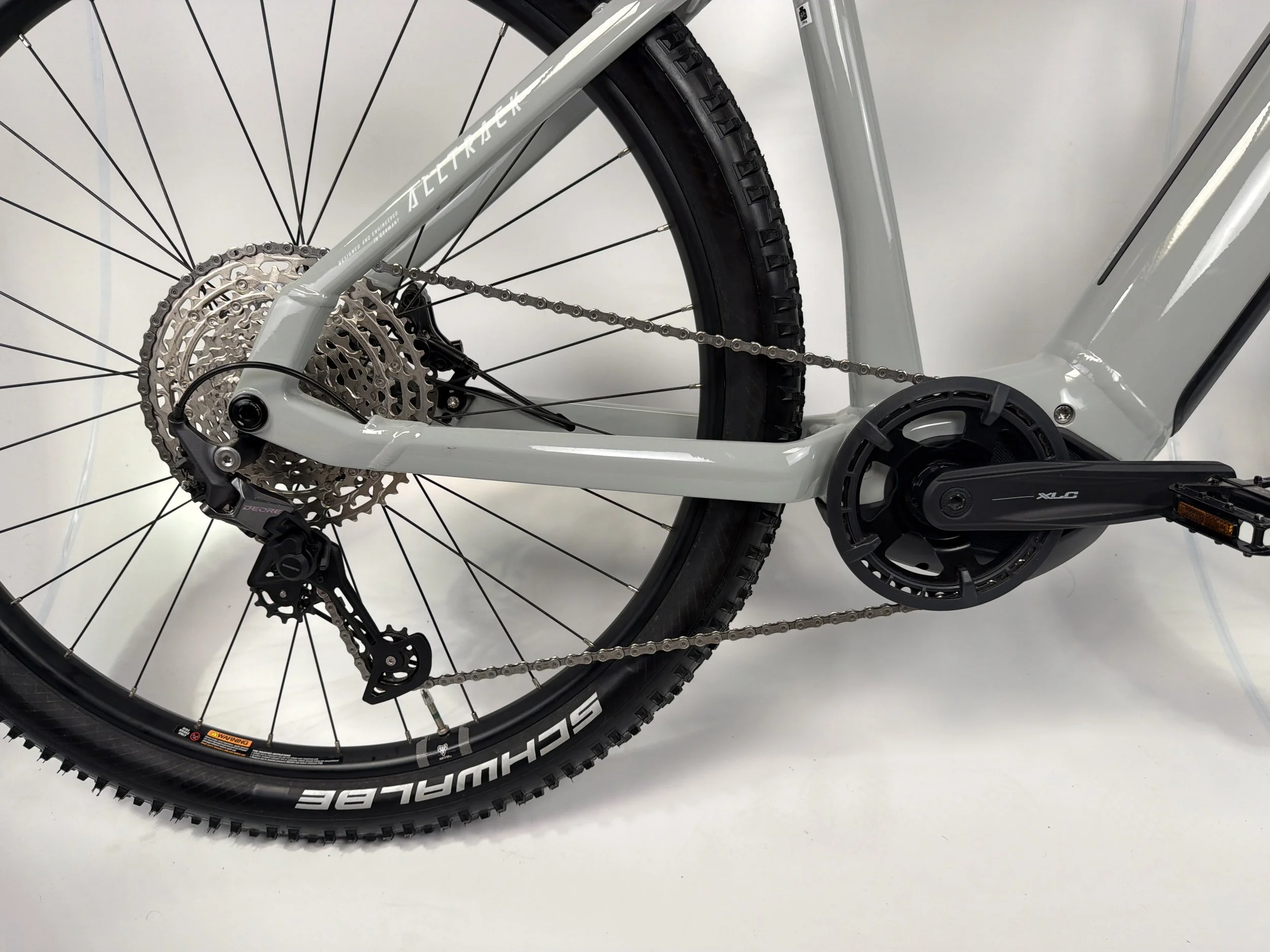 3_412 - 11 Drivetrain.jpg