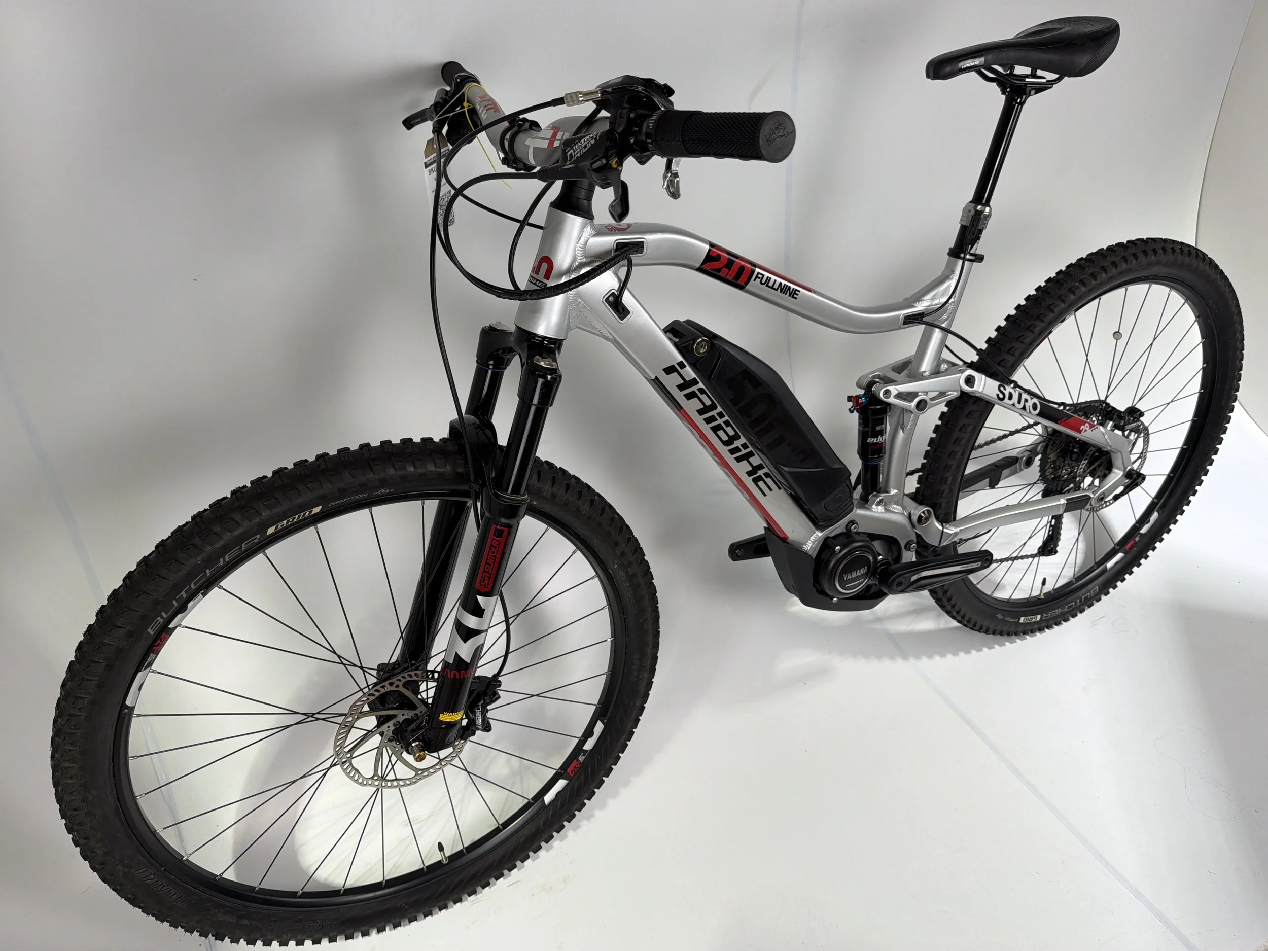 3_389 - 05 Non-Drive Side Front Quarter.jpg