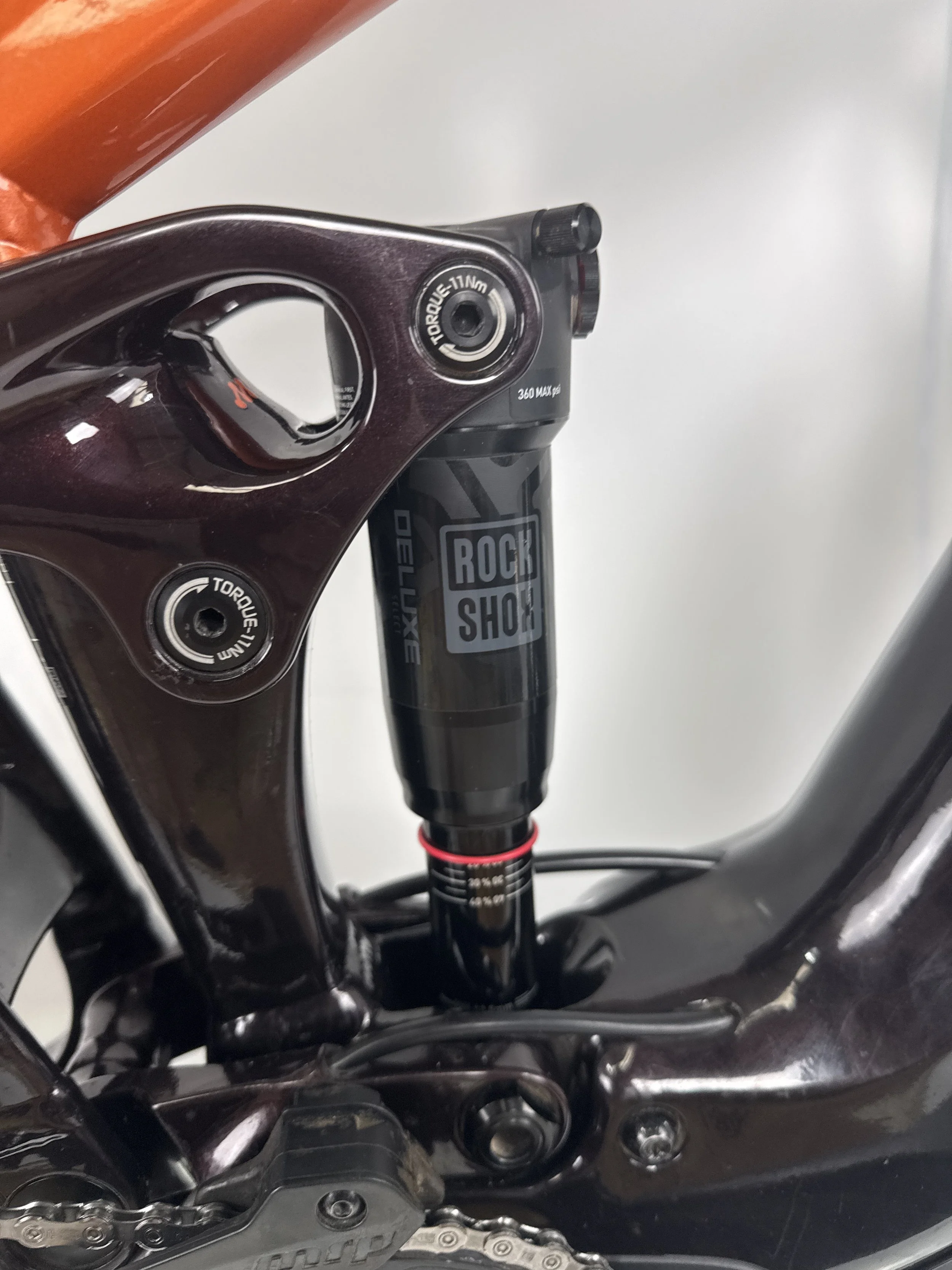 3_365 - 10 Shock.jpg
