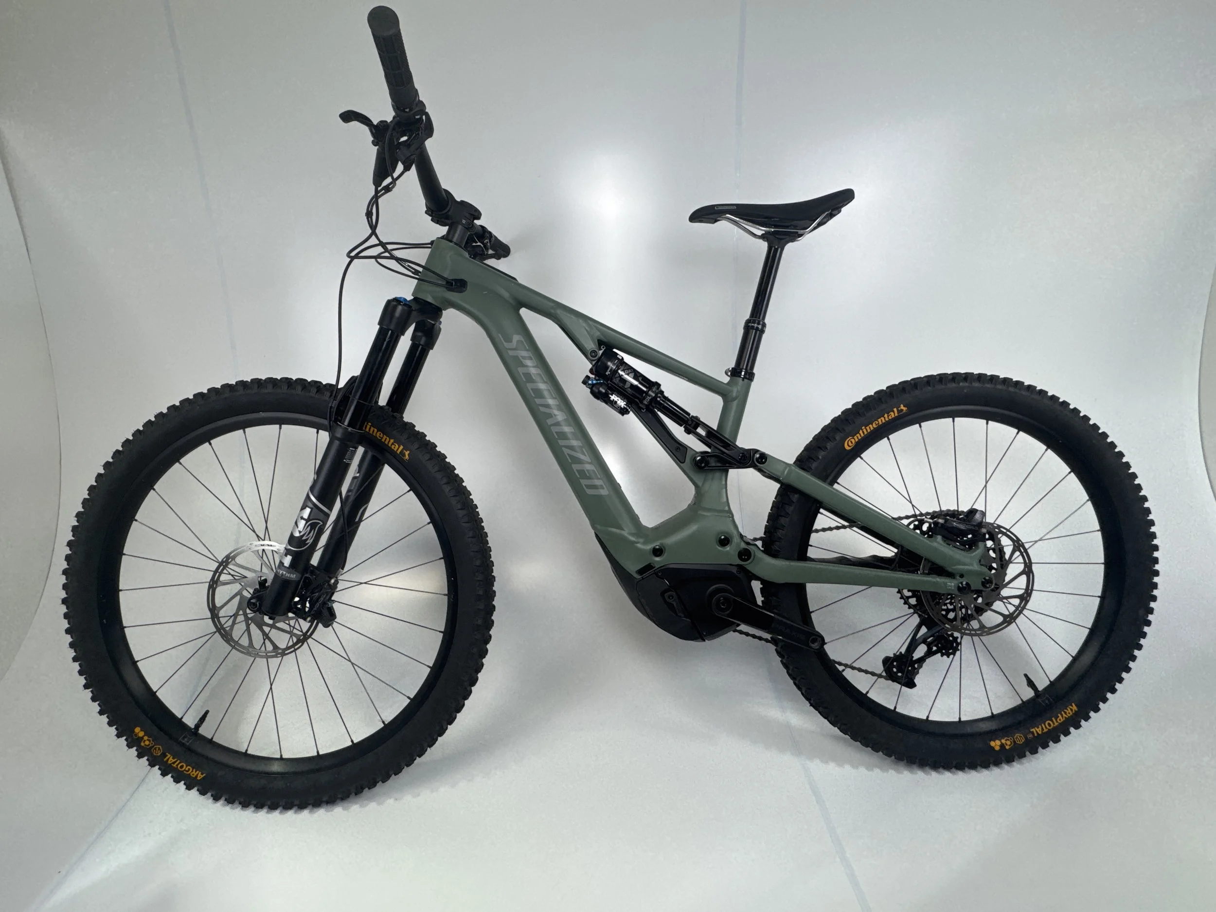 3_335 - 02 Non-Drive Side Full Bike.jpg
