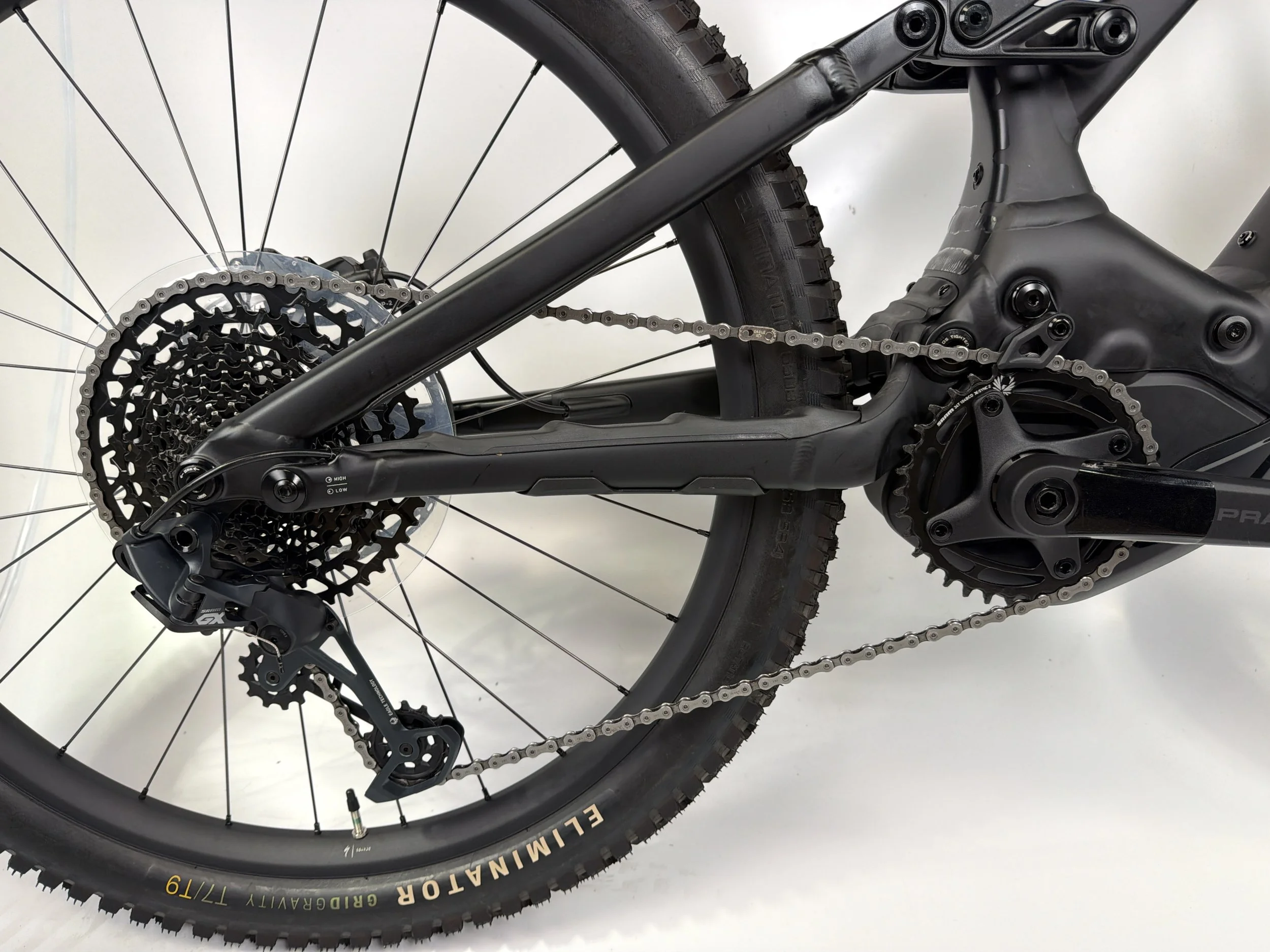 3_505 - 11 Drivetrain.jpg
