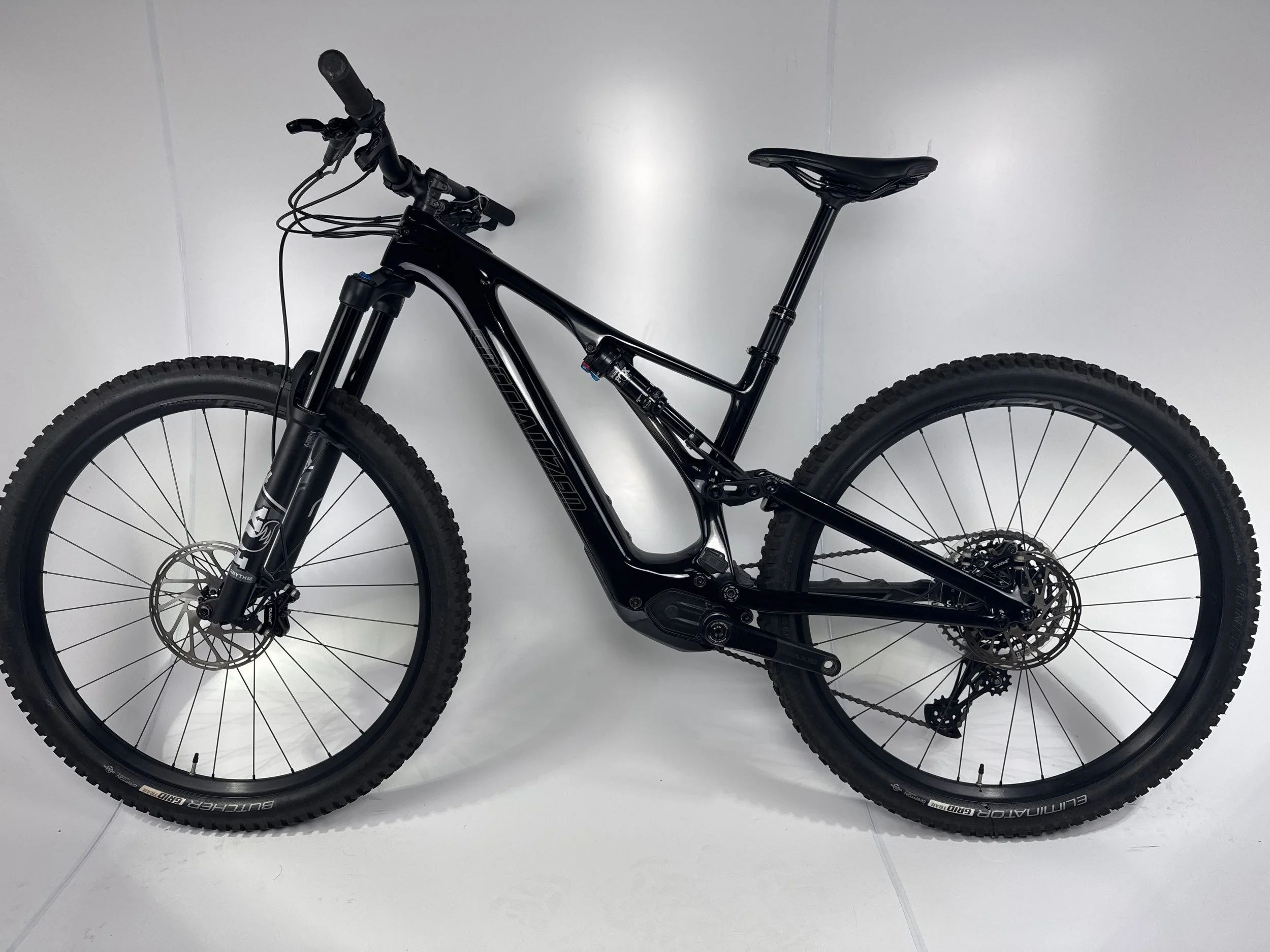 3_388 - 02 Non-Drive Side Full Bike.jpg