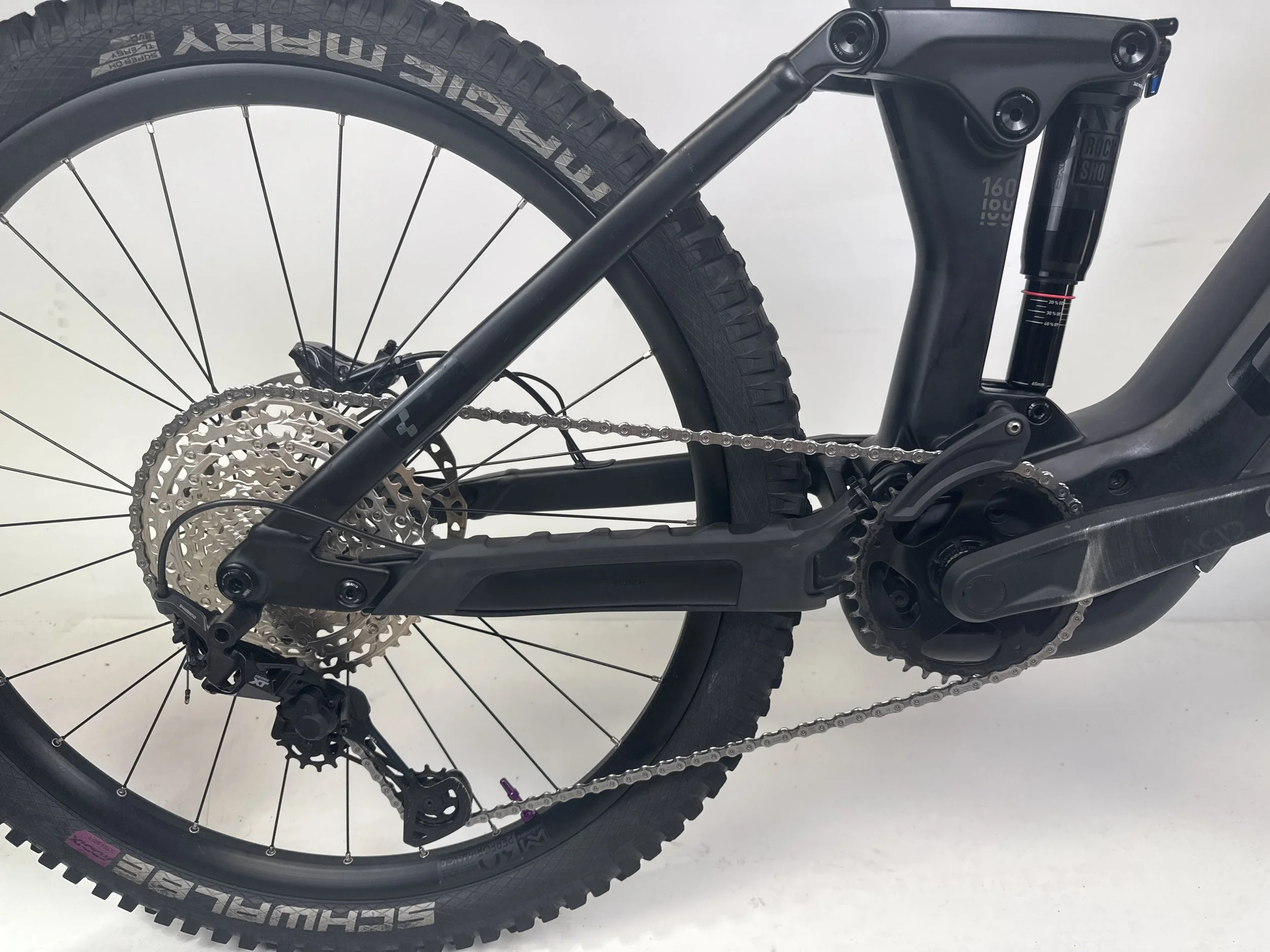 3_304 - 11 Drivetrain.jpg