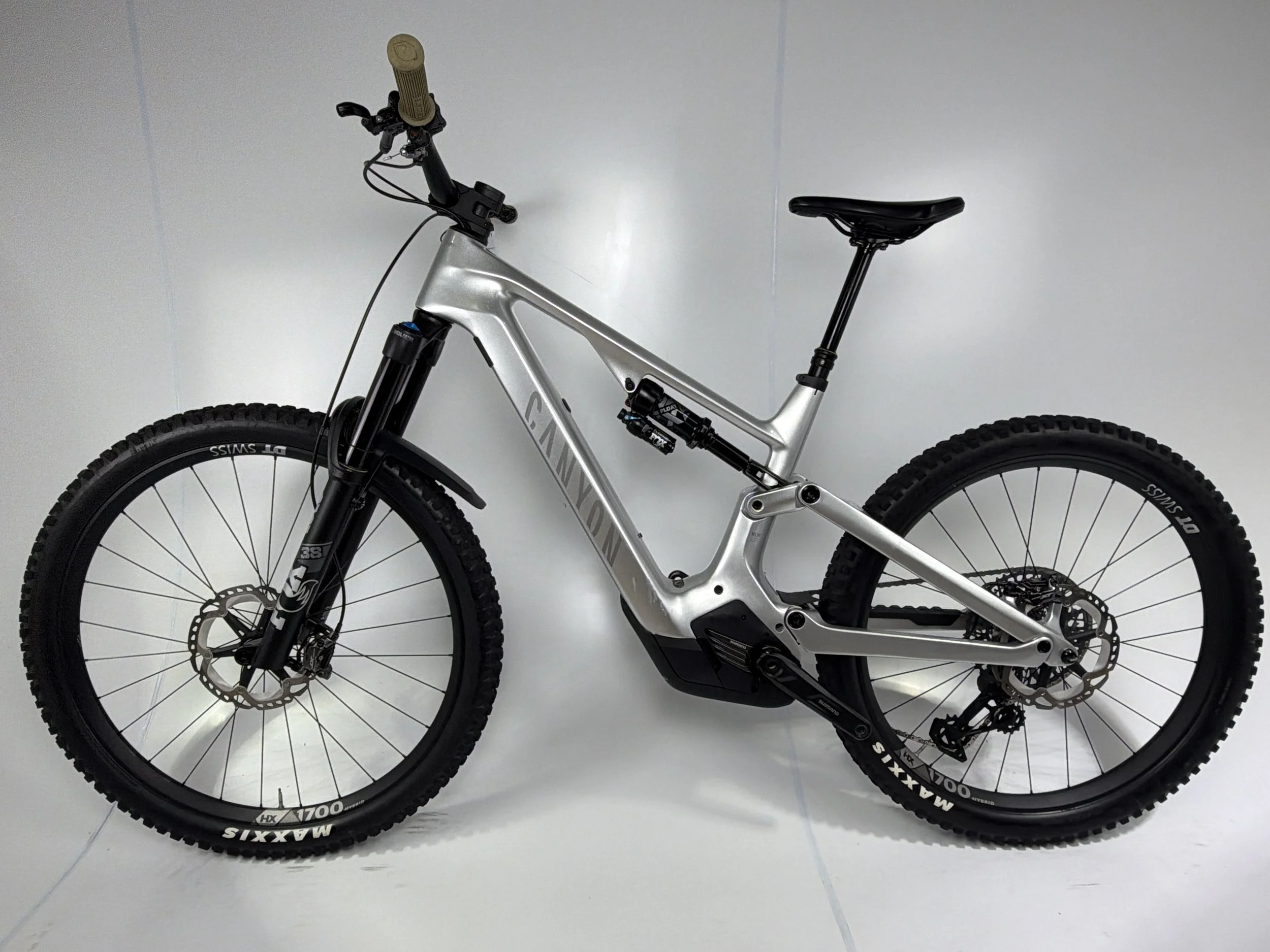 3_511 - 02 Non-Drive Side Full Bike.jpg