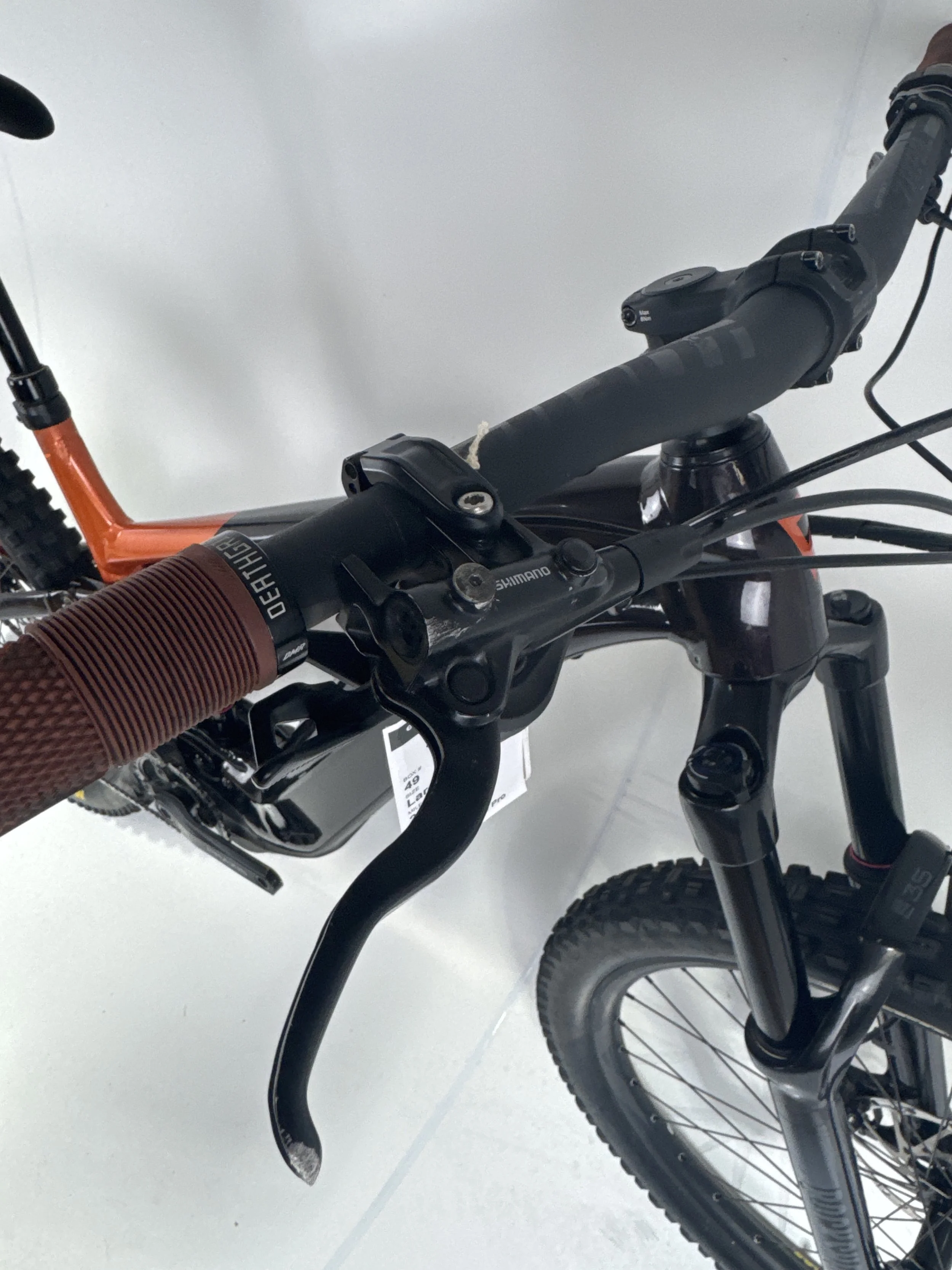 3_365 - 07 Brake Levers.jpg
