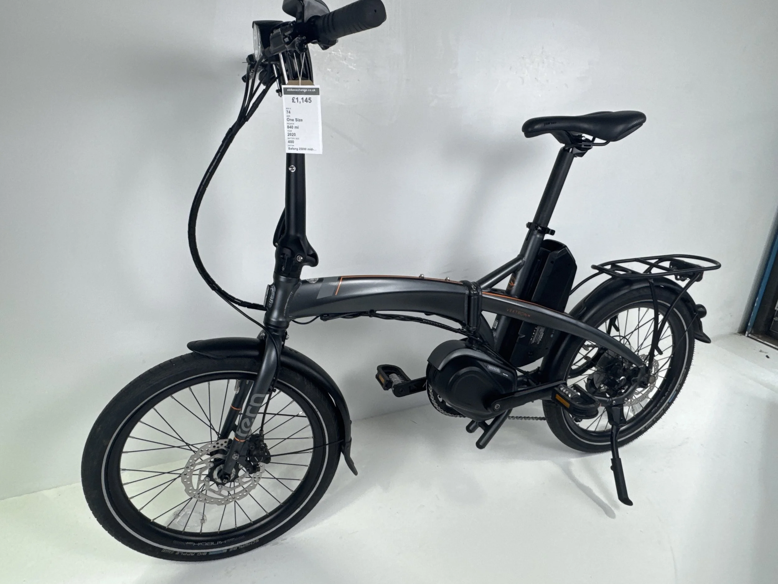 3_280 - 05 Non-Drive Side Front Quarter.jpg