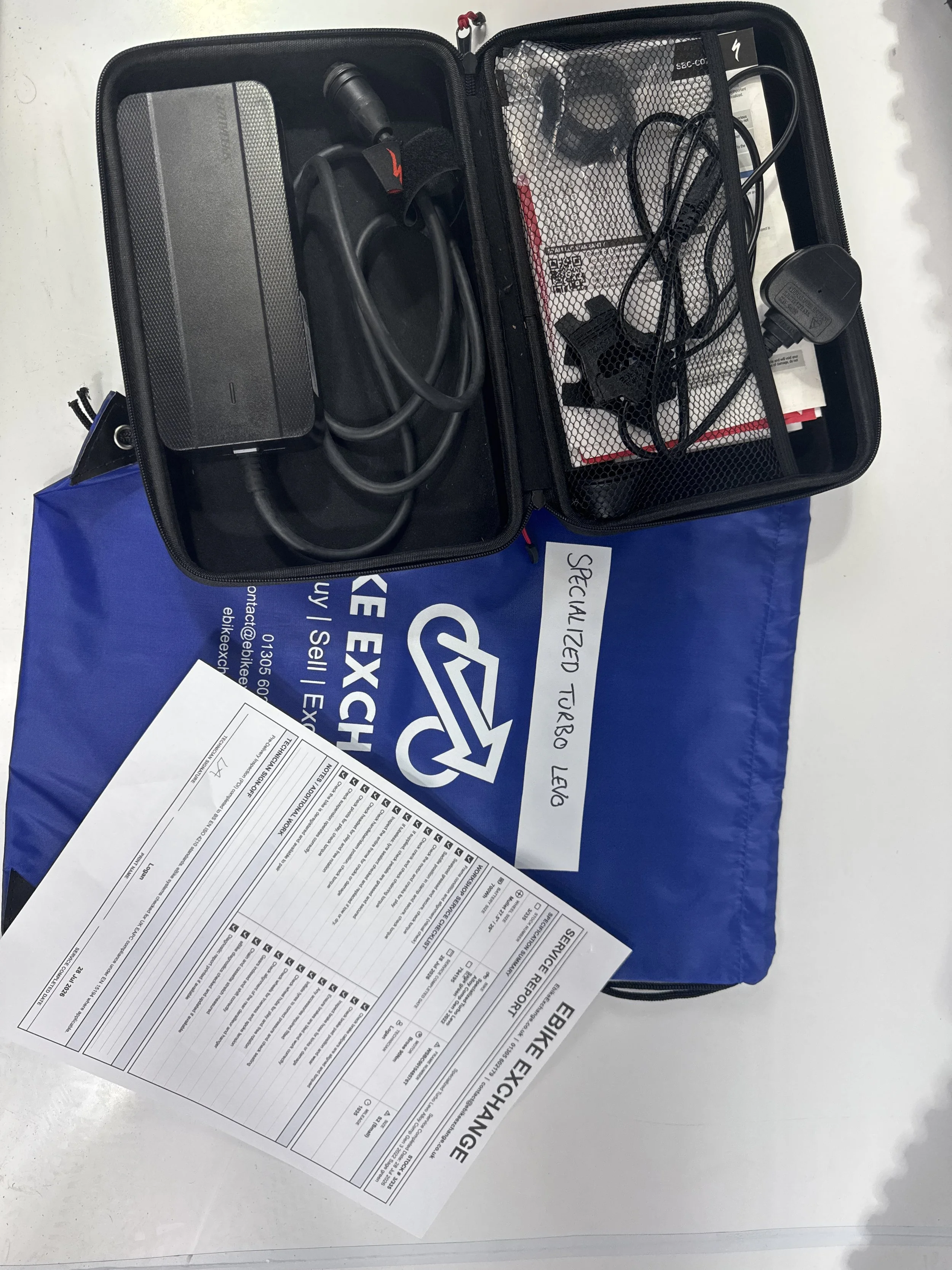 3_335 - 99 Charger Manuals Service Reports Box Contents.jpg