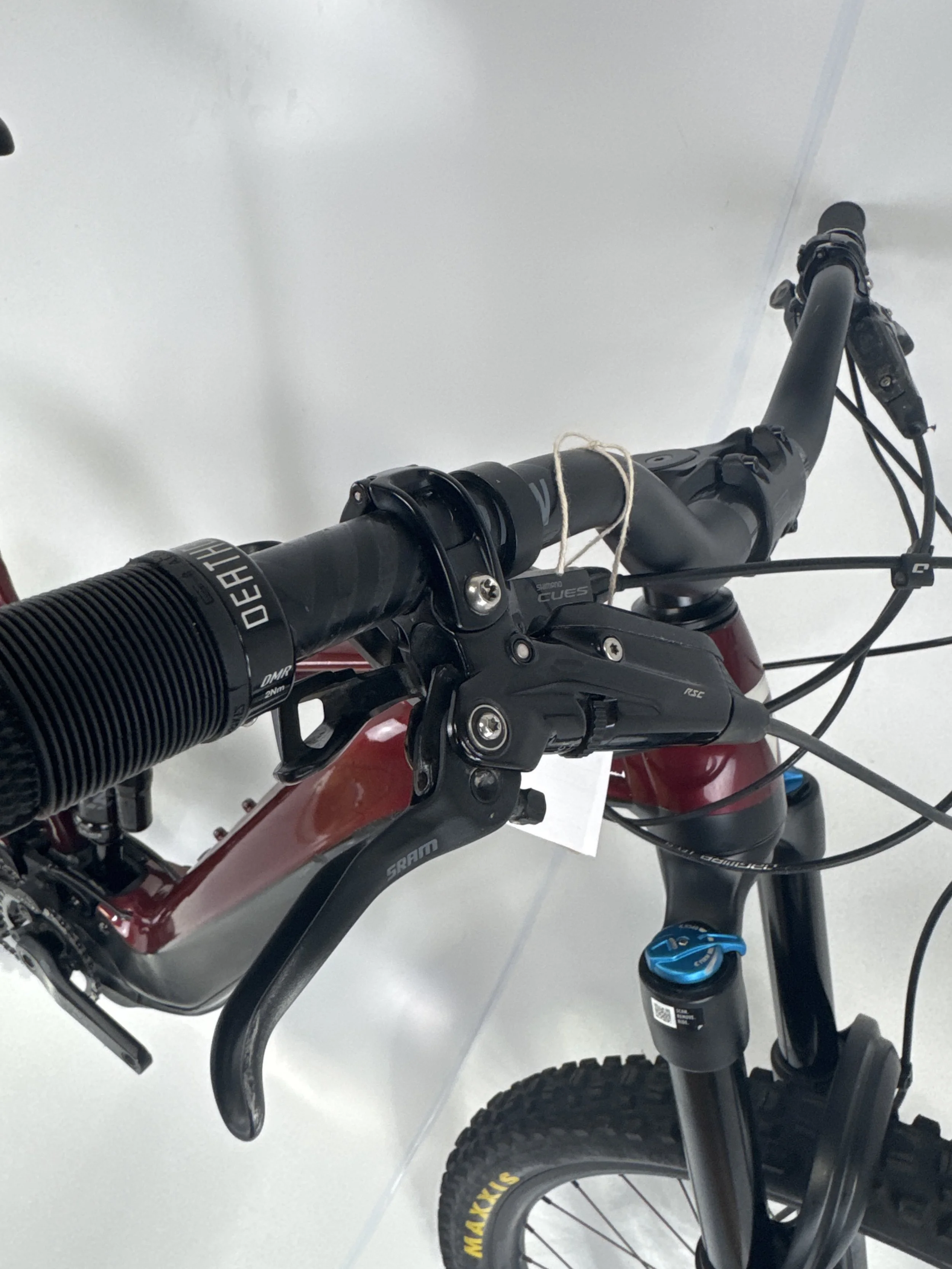 3_371 - 07 Brake Levers.jpg