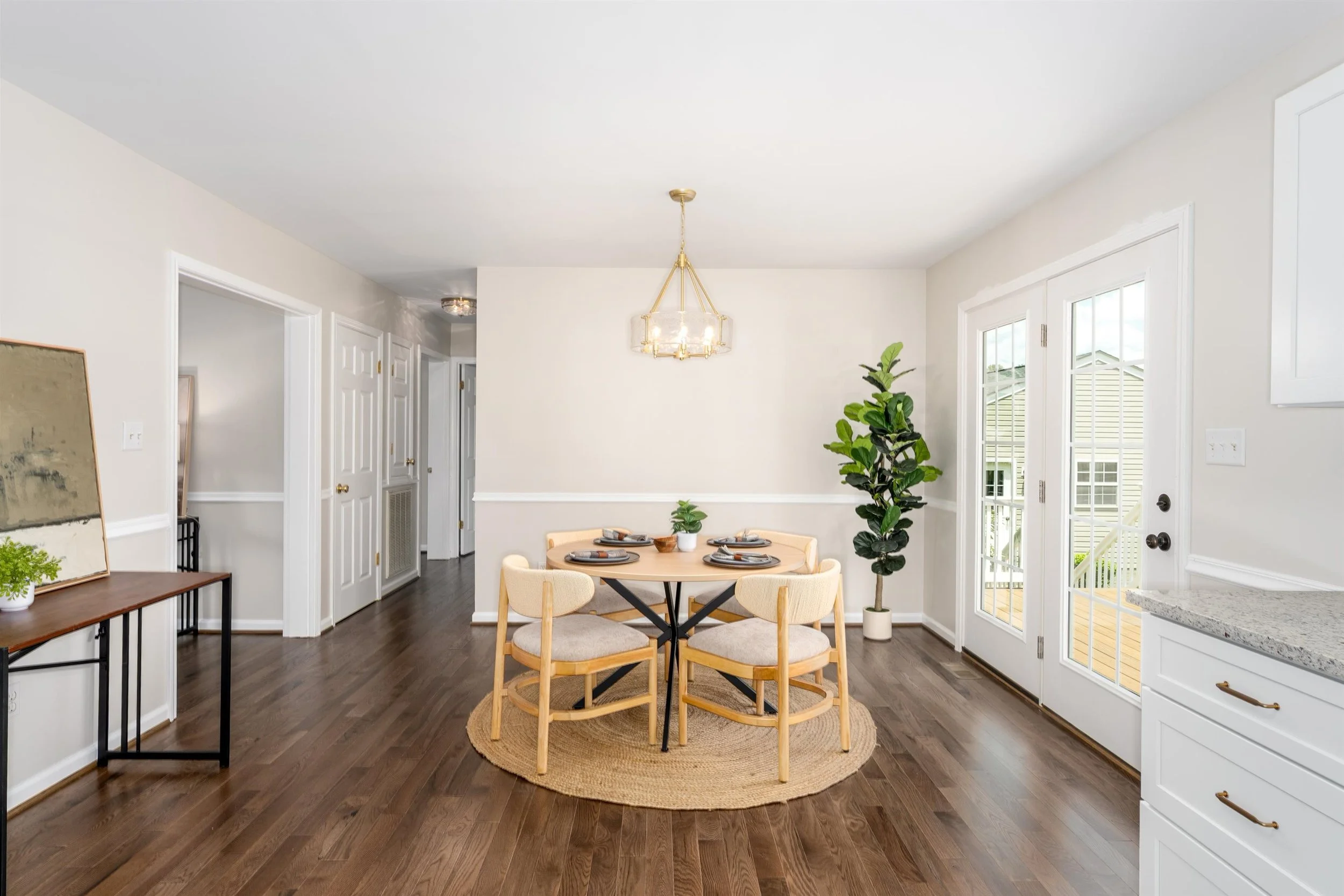 30-742 Valley View Rd-017.jpg