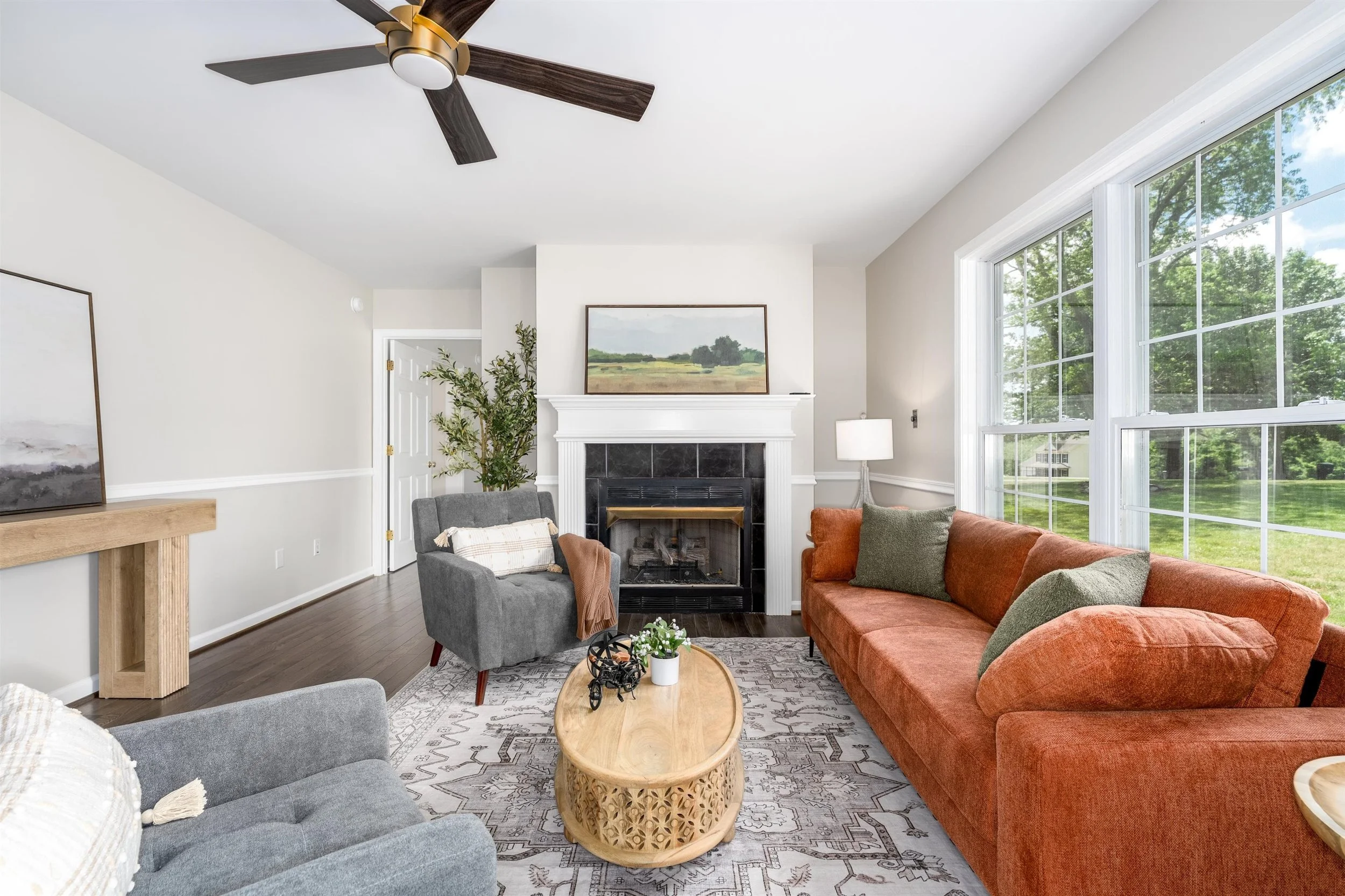 09-742 Valley View Rd-003.jpg