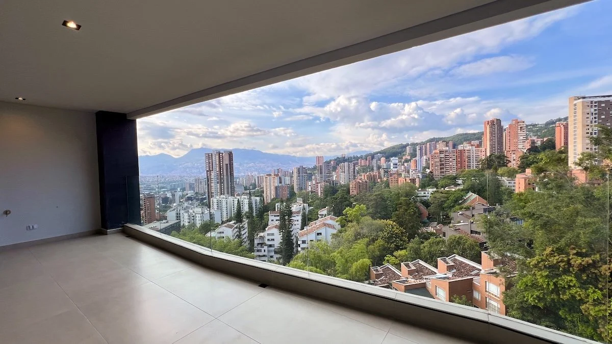 Medellin Tesoro Penthouse 7.JPG
