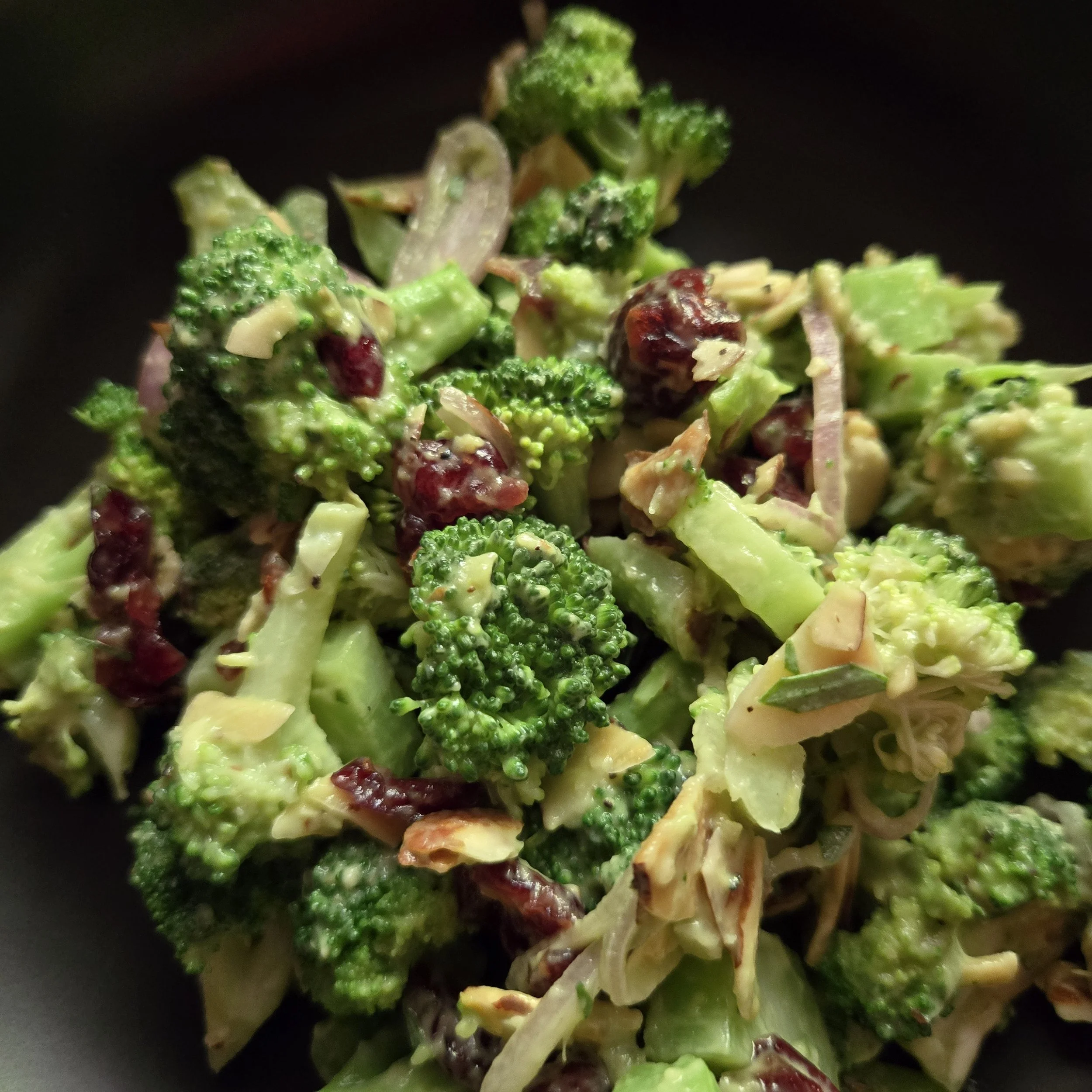Broccoli Salad with Creamy Avocado Dressing
