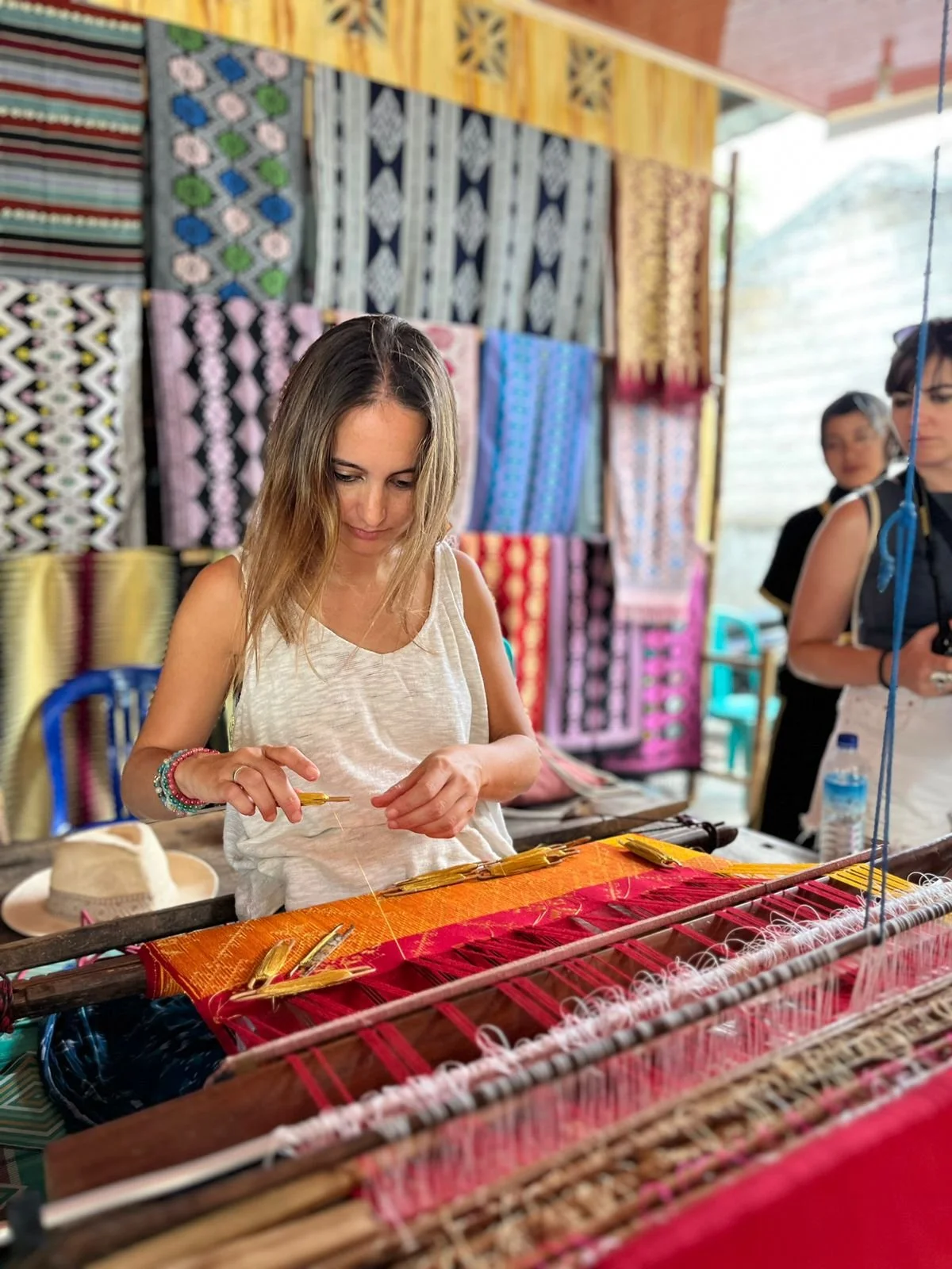 Clients-making-carpets.jpg