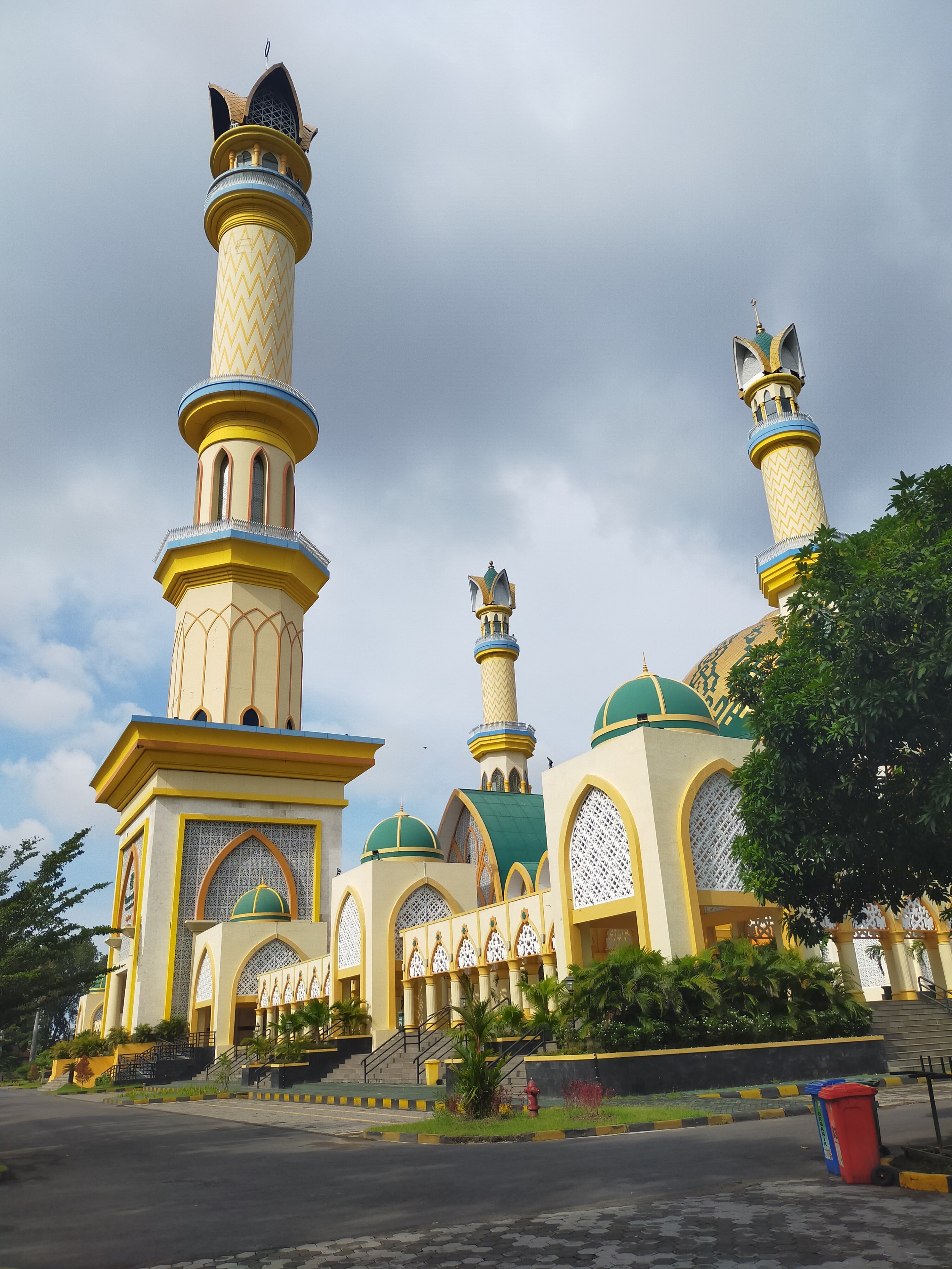 Mosque.jpg
