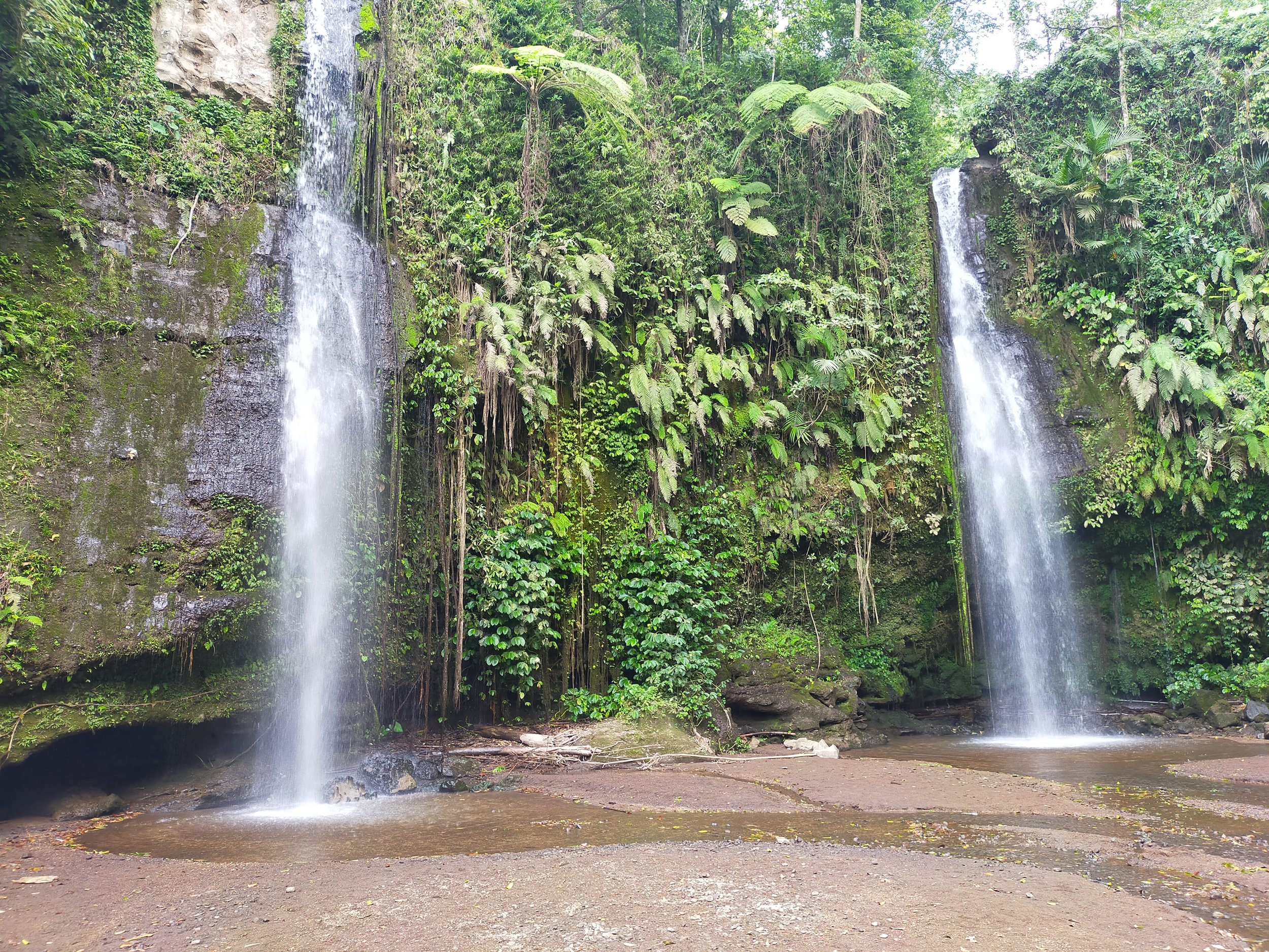 Waterfall 3.jpg