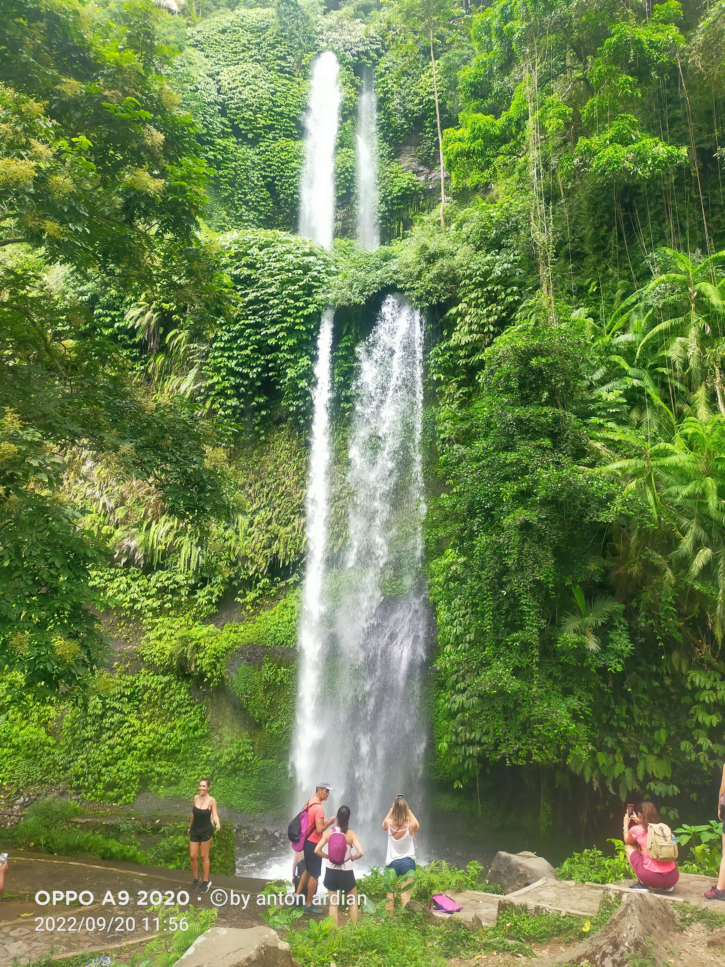 Waterfall 2.jpg