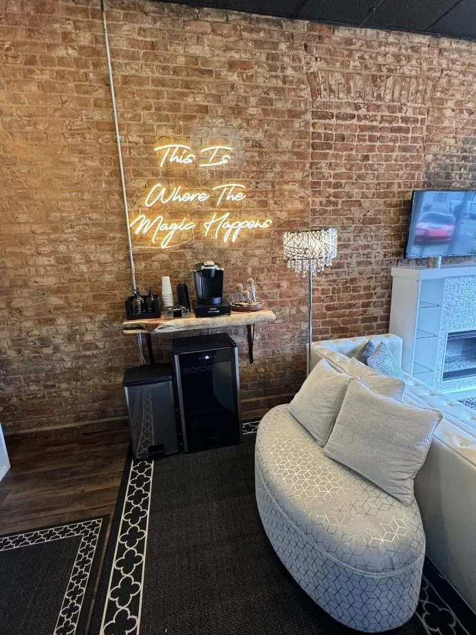 Precision-Esthetics-Beauty-Bar-Wellness-reception-area.jpg