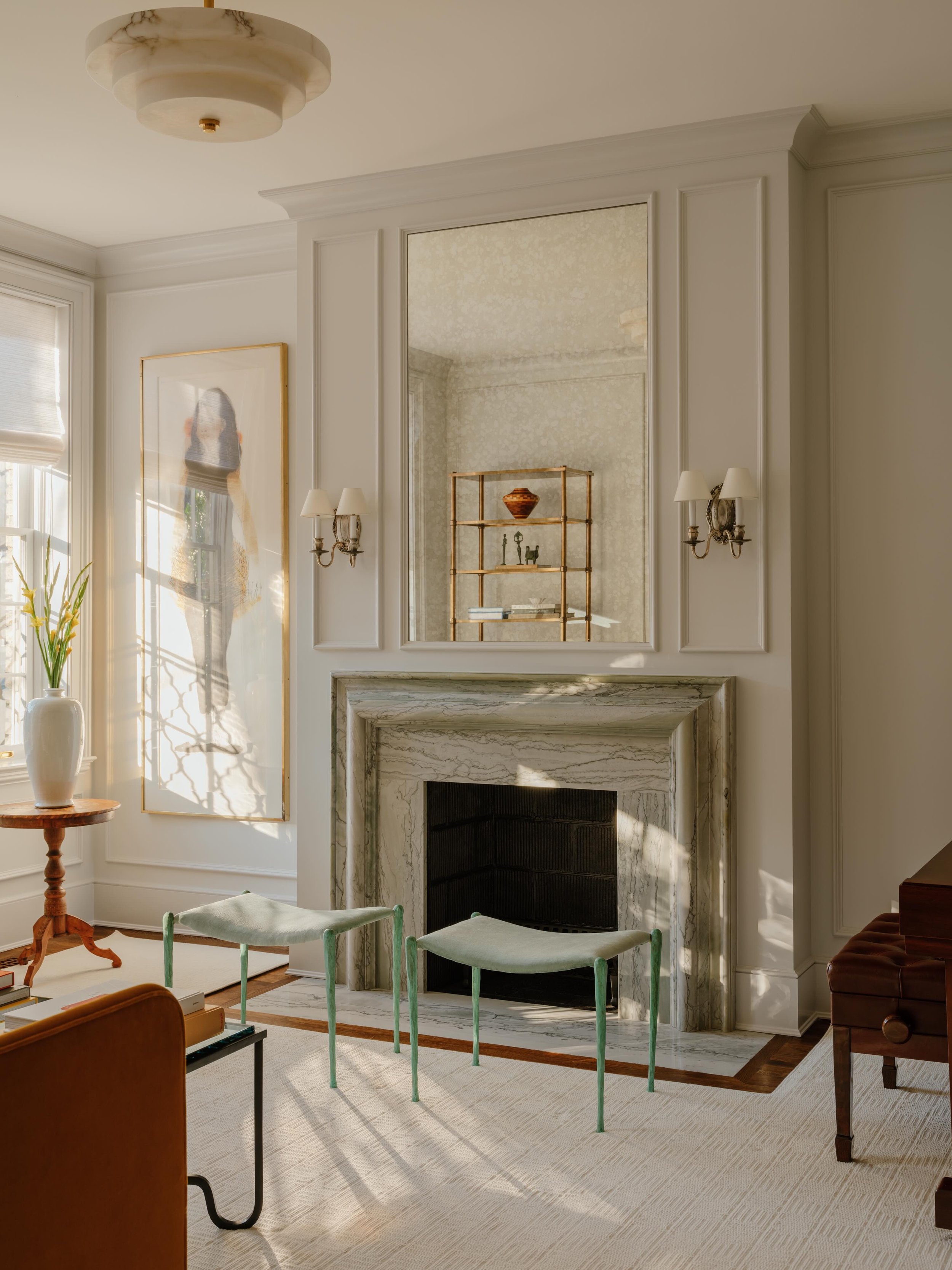 Revisiting this #ultrahome as seen in @archdigest. Link in bio.

Architecture: @thomsoncooke 
Interior Design: @zoefeldmandesign 
Custom Builder: @pyramid_builders 
Photography: @maxb.photo 

#ultrahome #dupontcircle #archdigest