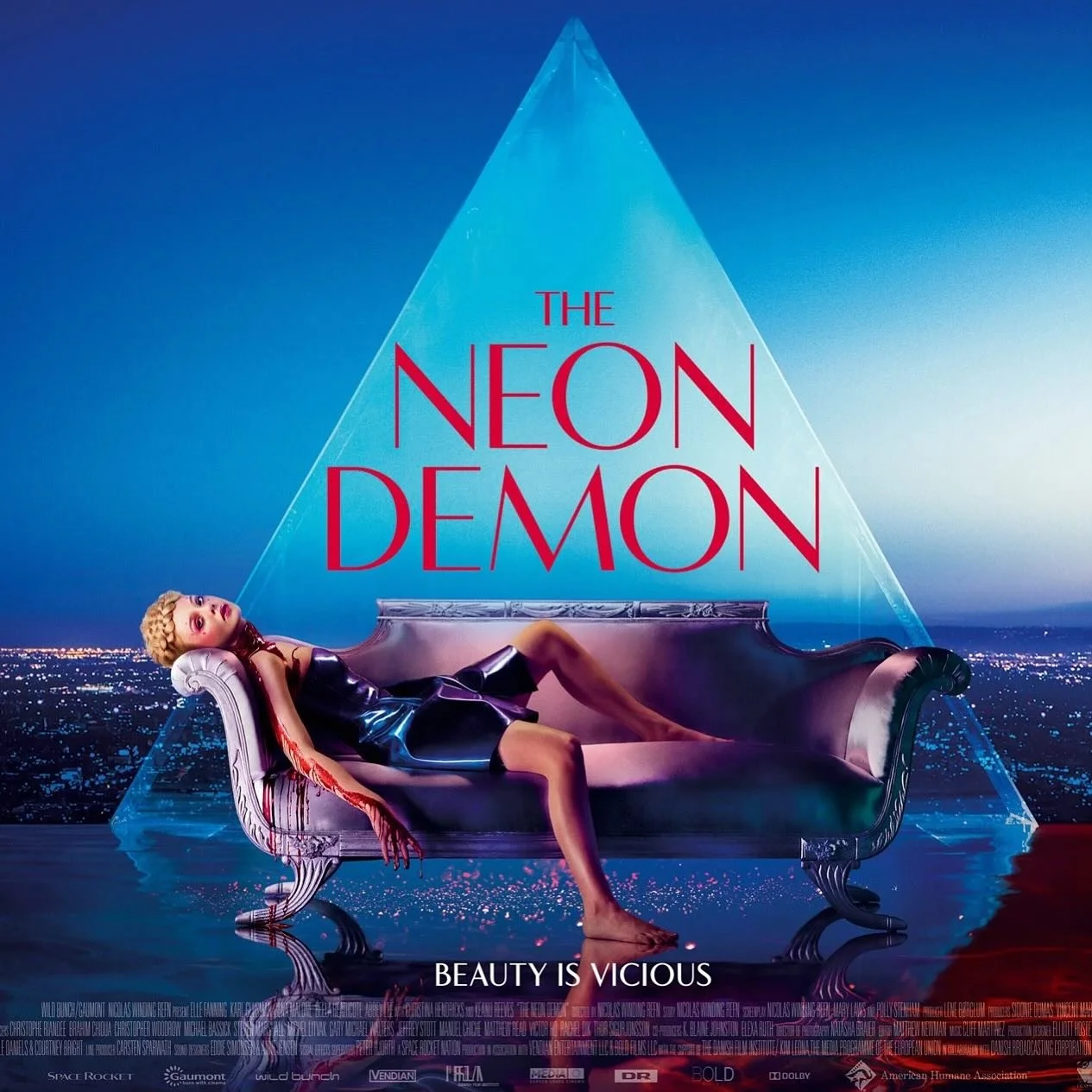 Rewatch. Beautifully shot. Takes a long time to say a little, but it’s so great to look at that I don’t mind that at all. Plus the soundtrack is a gorgeous favourite.