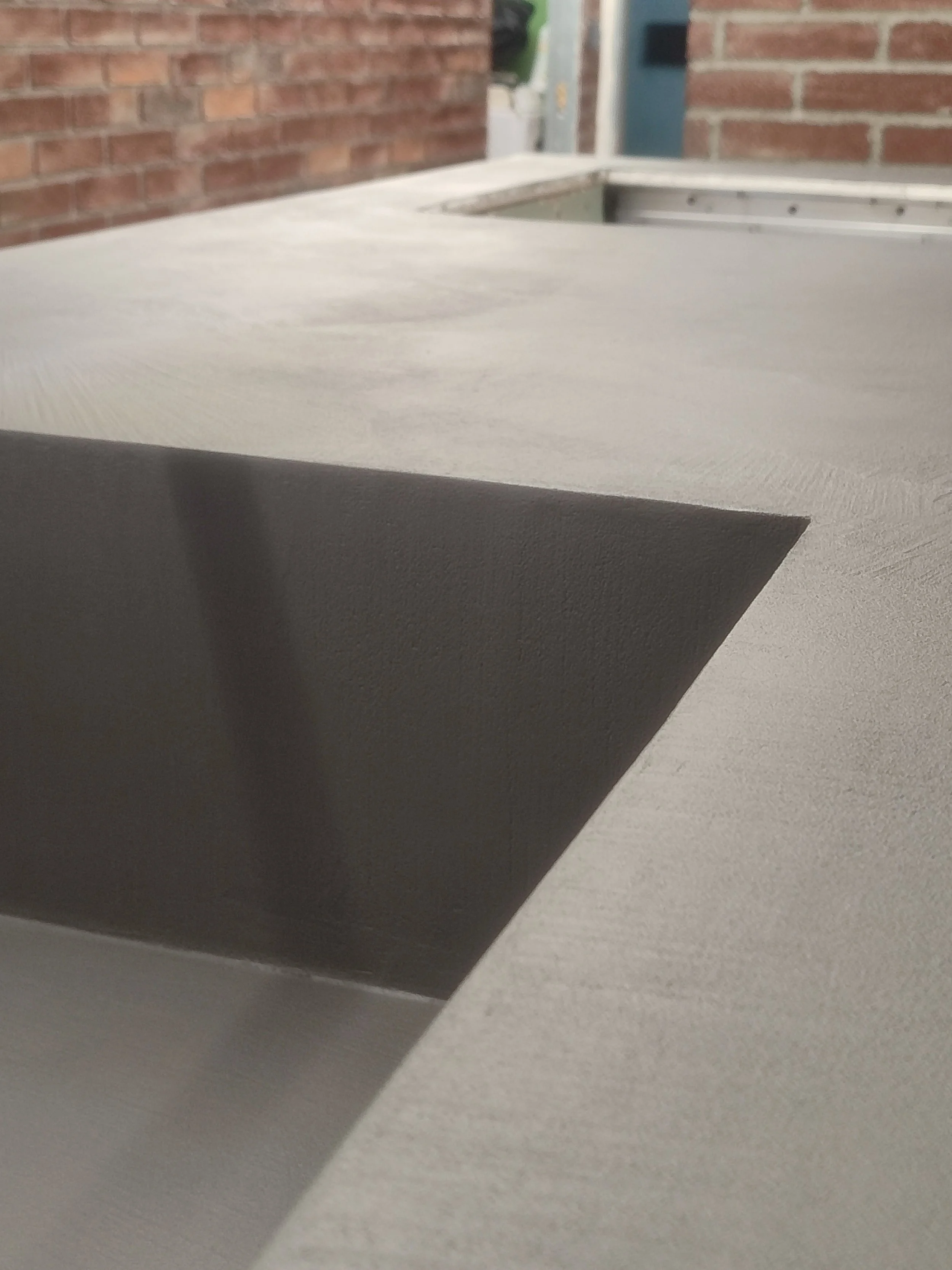 Top cucina in resina Torino – superficie continua senza giunti