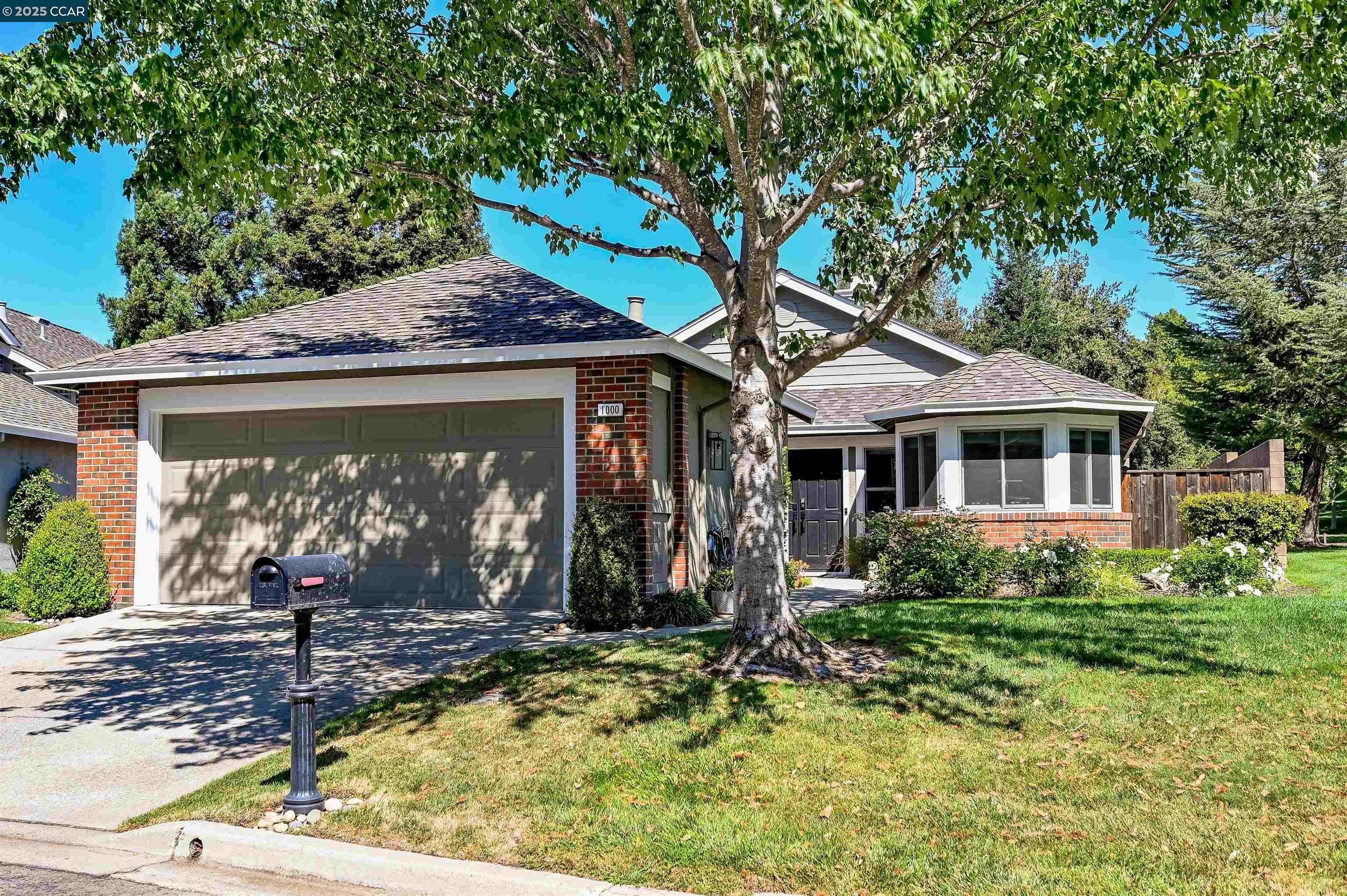 1000 Sunshine Circle | SOLD for $996,000