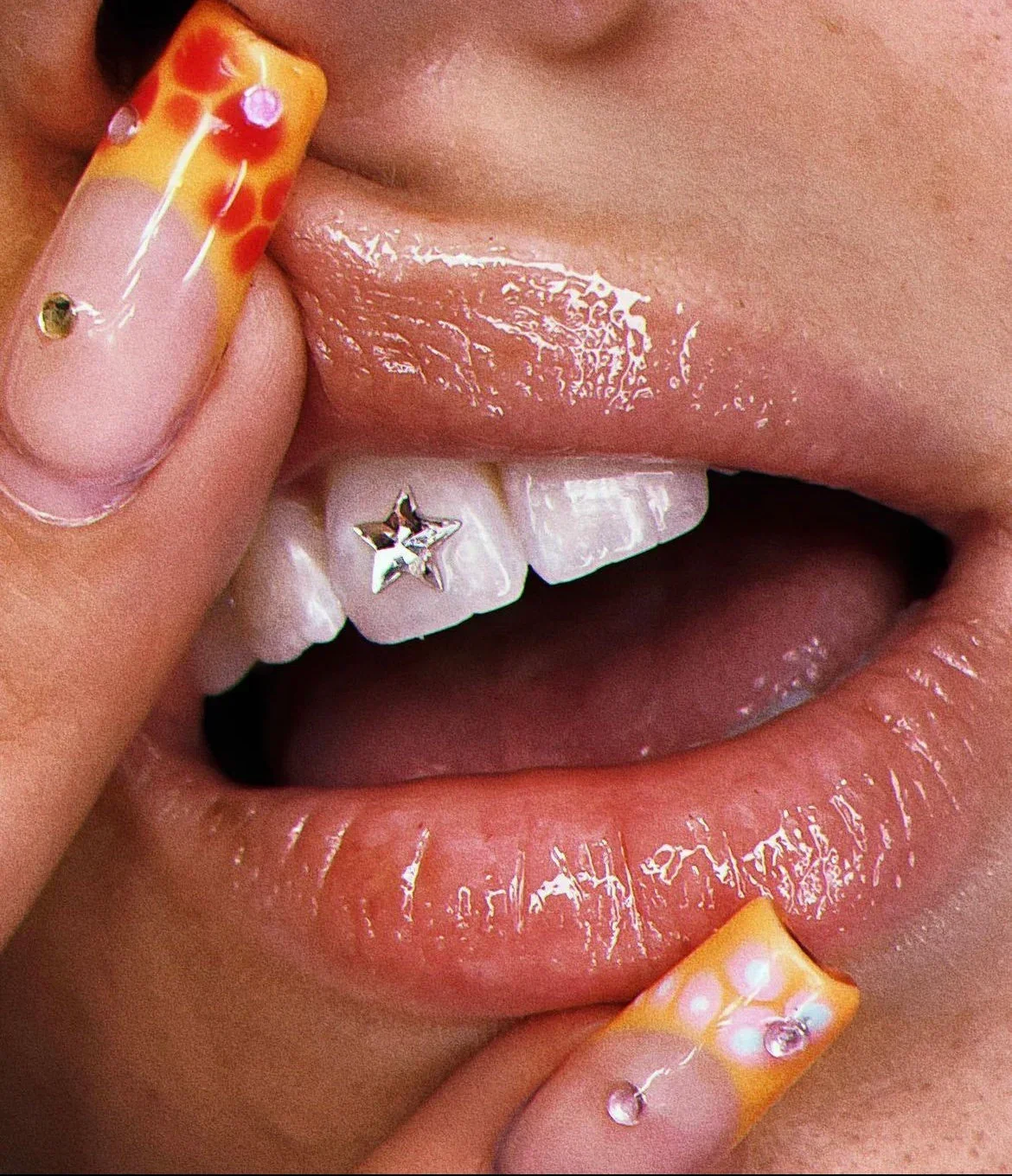 Gems by Ana / strass dentaires