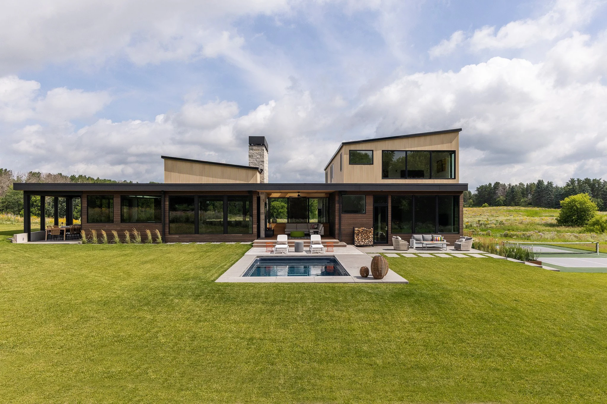 IF YOU CAN DREAM IT, WE CAN BUILD IT
