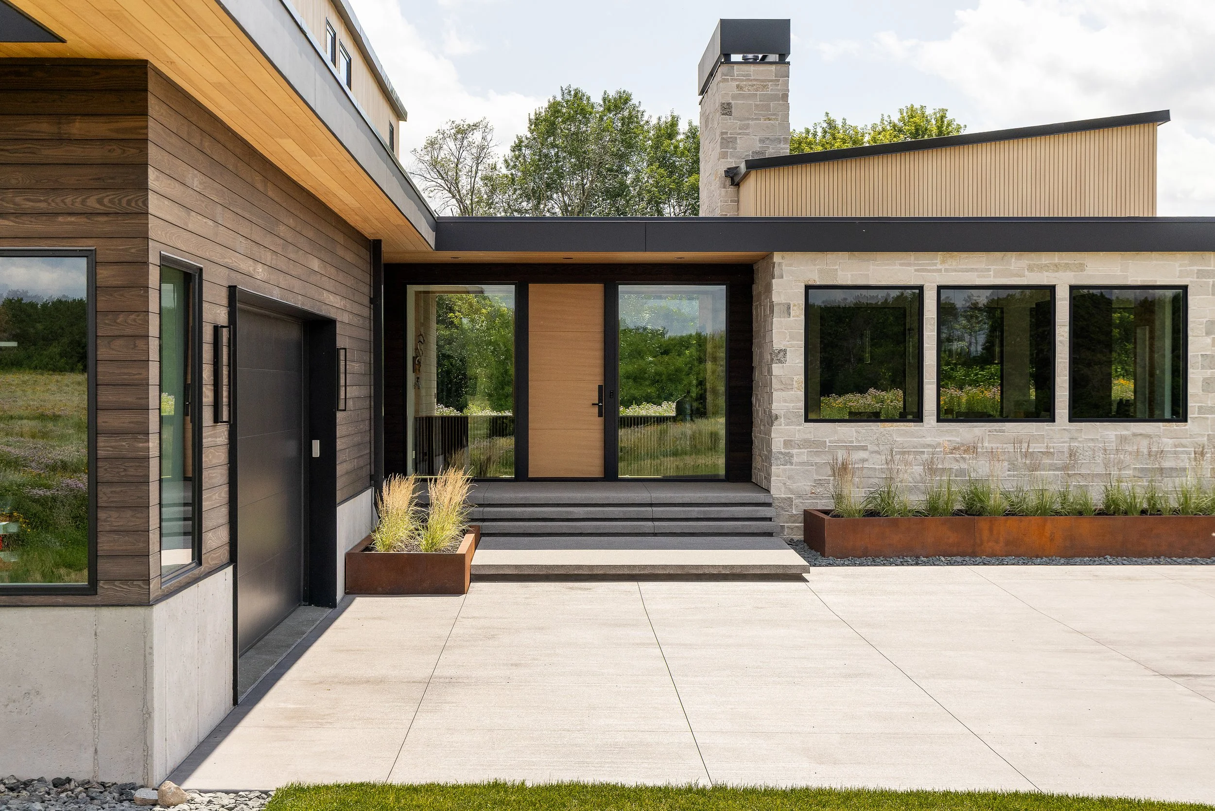 Strand_Cates_ WOS - Exteriors - 21.jpg