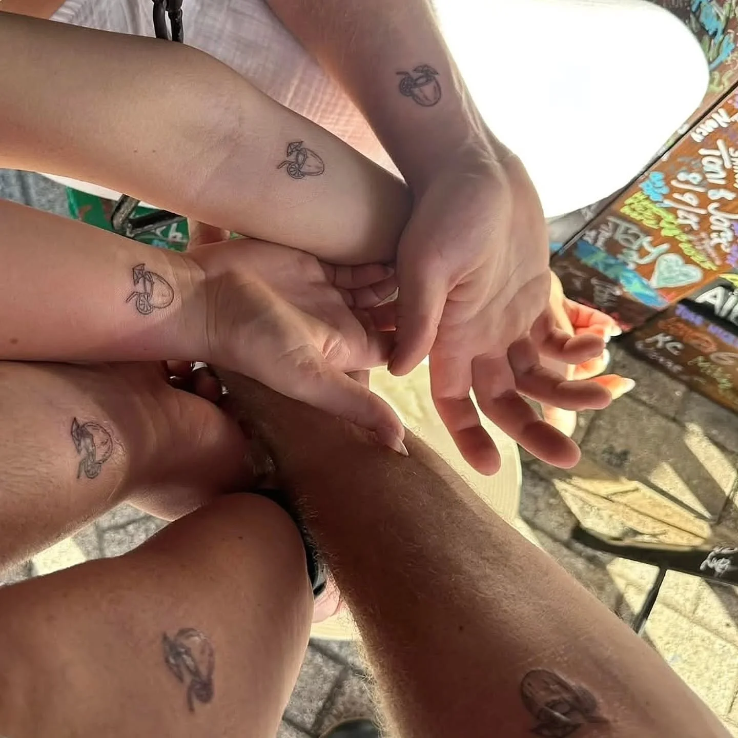 Family vacation souvenir secured 🥥🍹

Artists: @the_matt_tatter + @robtattooguy
.
.
.
#legacytattoovi #YouArePartOfOurLegacy #stthomasusvi #tattoos #tattootourism