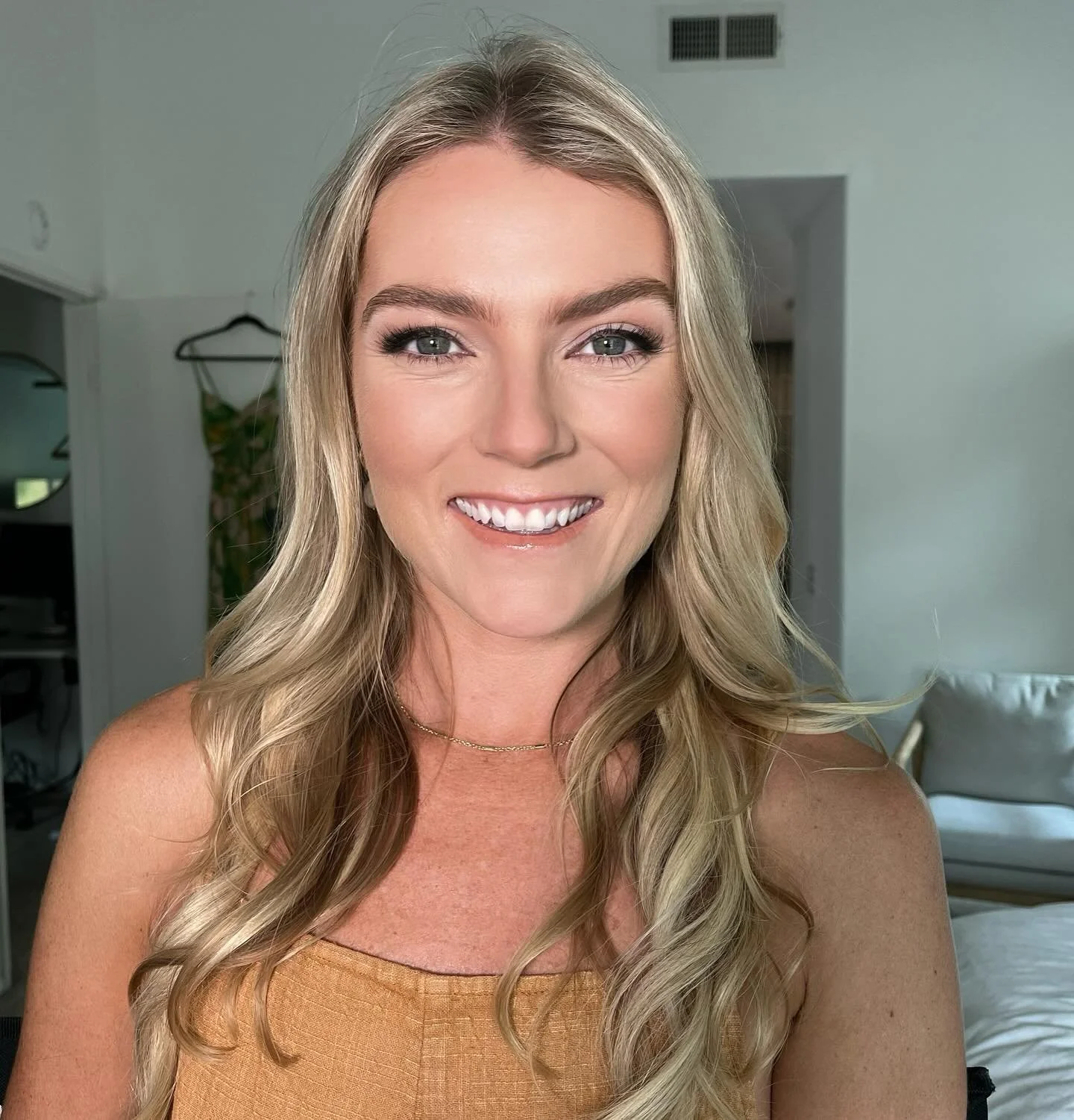 Gorgeous girl!!! Ready for her work photos . #sandiegomakeupartist #sdmakeupartist #weddingmakeup #weddingmakeupartist #bridalmakeup #bridalmakeupartist #bridallook #bridesmakeup #bridesmaidmakeup #narscosmetics #charlottetilbury #maccosmetics