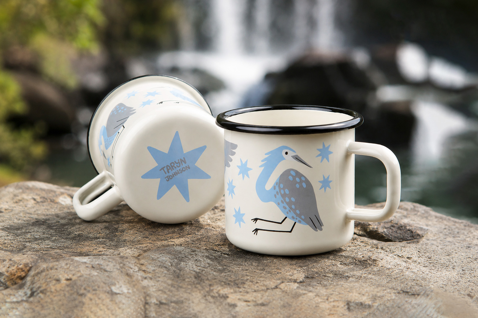 heron mug bottom.png (Copy)
