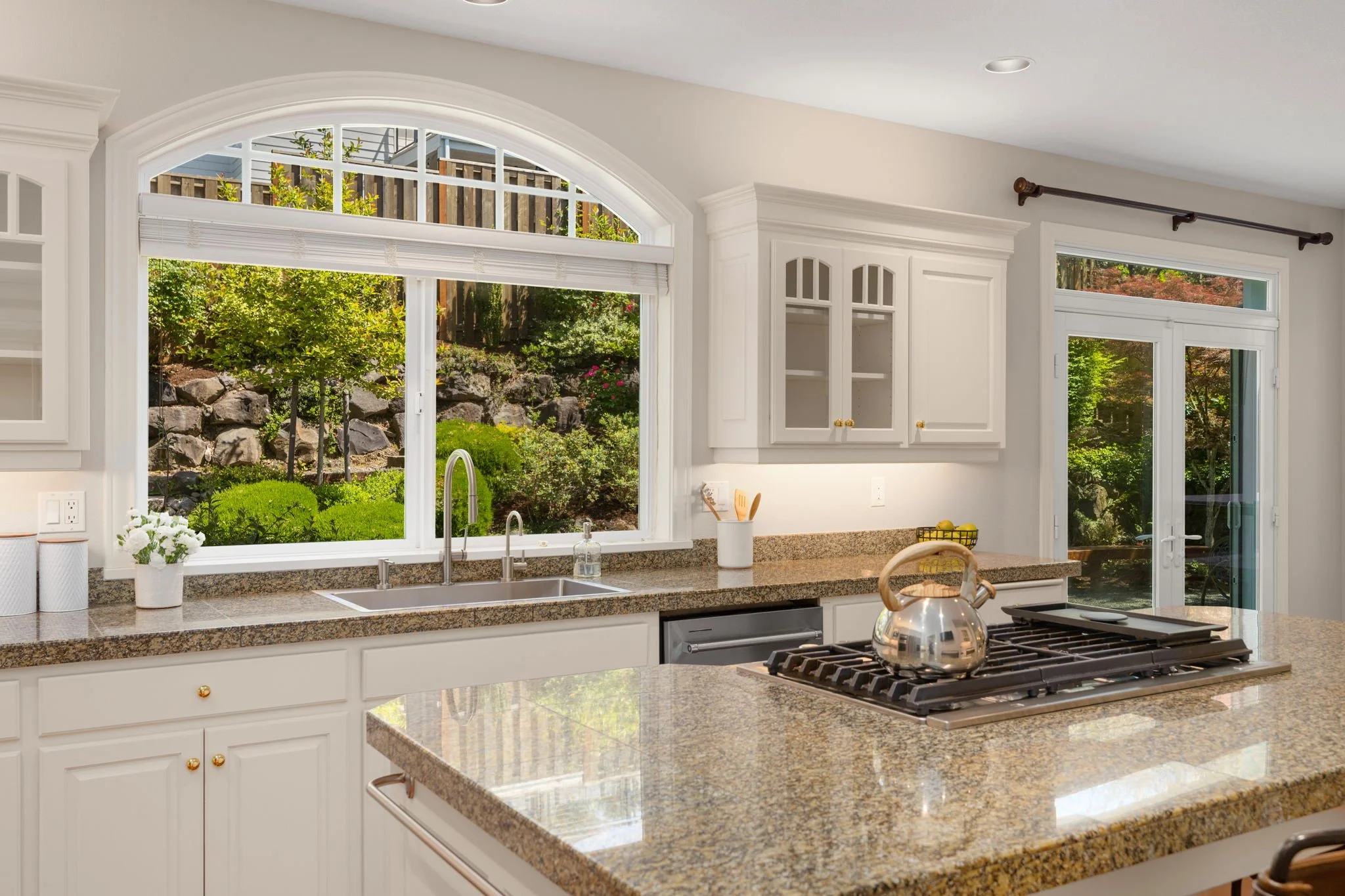 13-web-or-mls-2358-nw-woodrose-dr.jpg