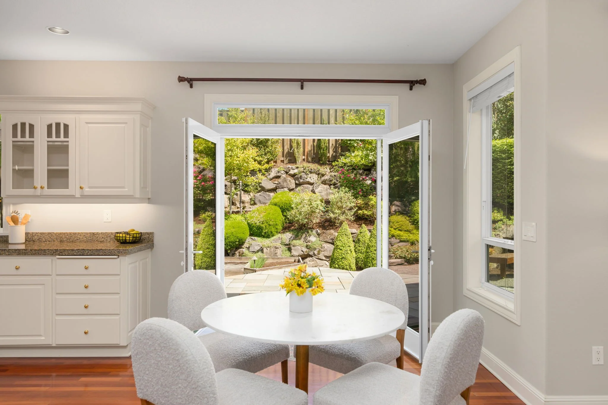 18-web-or-mls-2358-nw-woodrose-dr.jpg