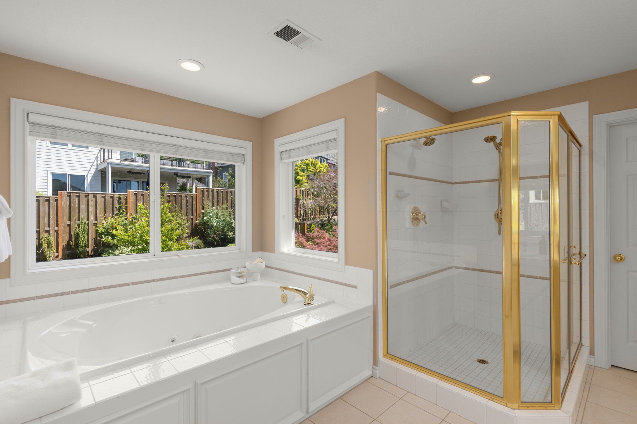 32-web-or-mls-2358-nw-woodrose-dr.jpg