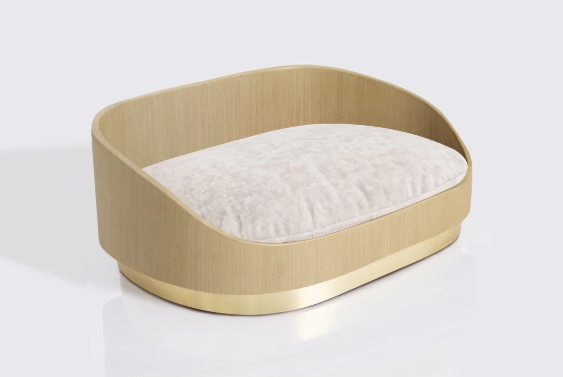 Large dog bed - Warm Maple Wood frame, Brushed Gold Base, Ivory Cushion