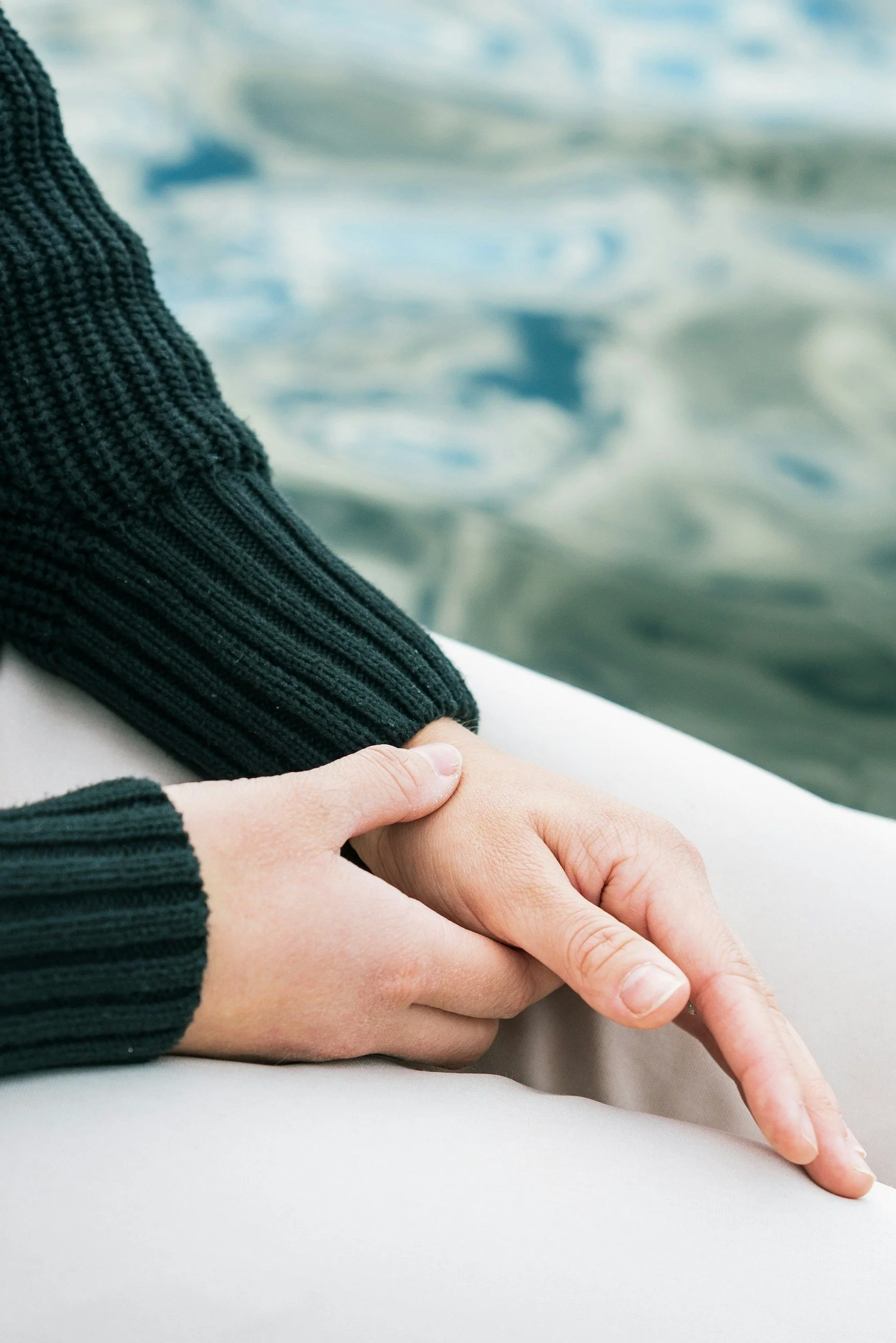 Healing Through Soothing Touch: Self-Touch and Therapeutic Touch in Somatic Psychotherapy