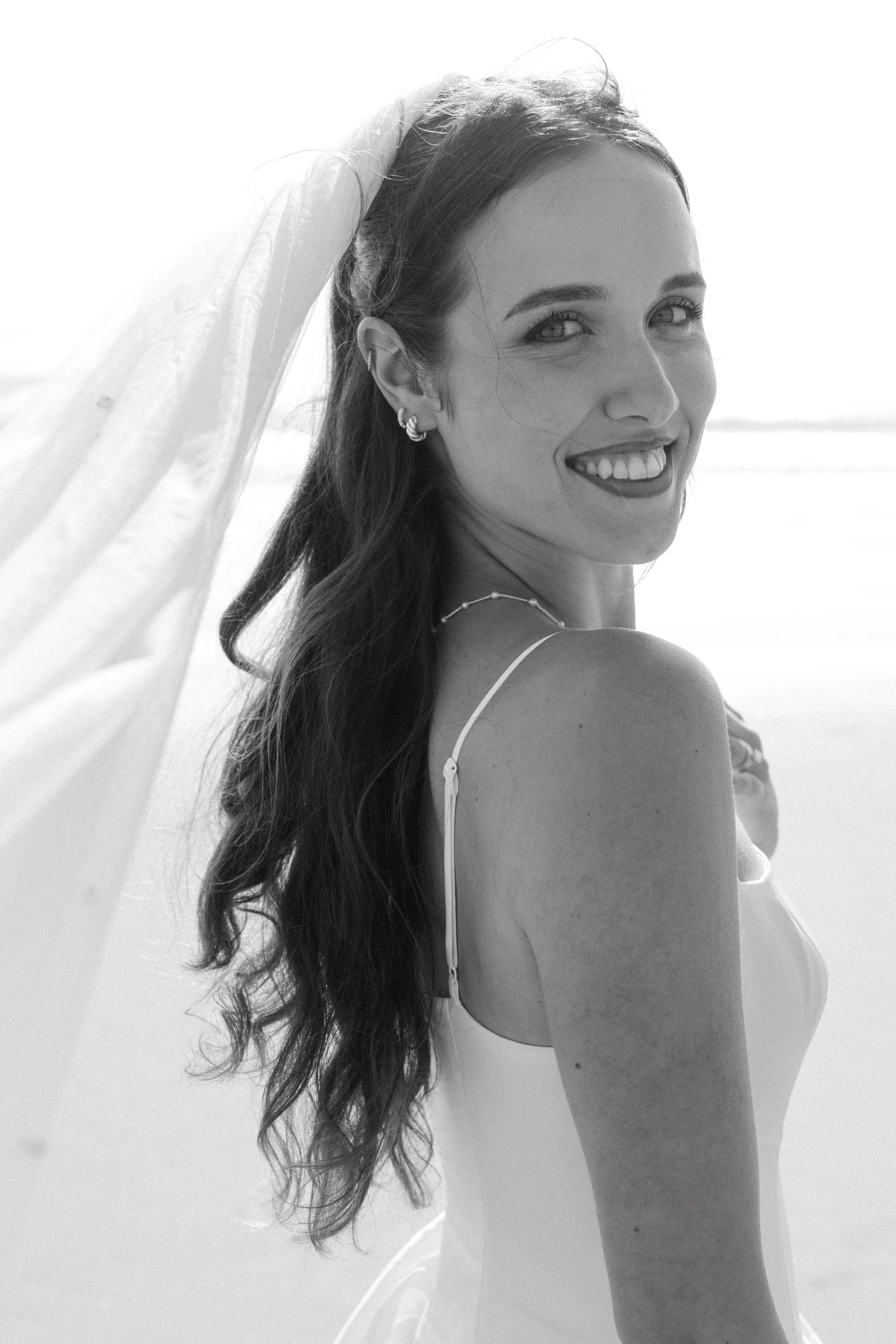 Misi and Zsofi-0369.jpg