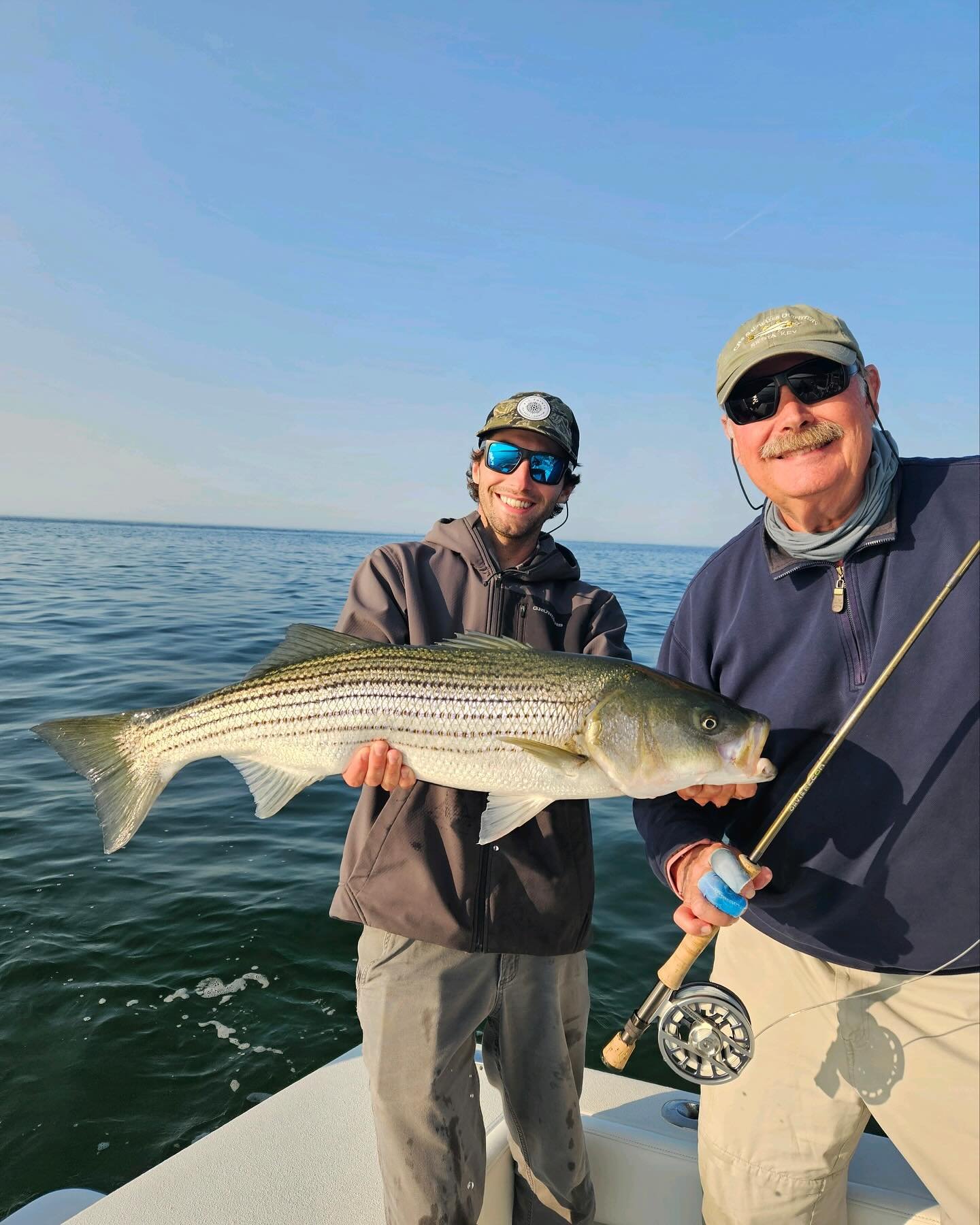 I was able to spend a couple tides with the McCarthys and I hope to have them aboard again sometime! Good casters and good people! 

#midcoastmaine #boothbayharbor #stripedbass #stripedbassonthefly #saltwaterflyfishing #maineflyfishing #wearefishing 