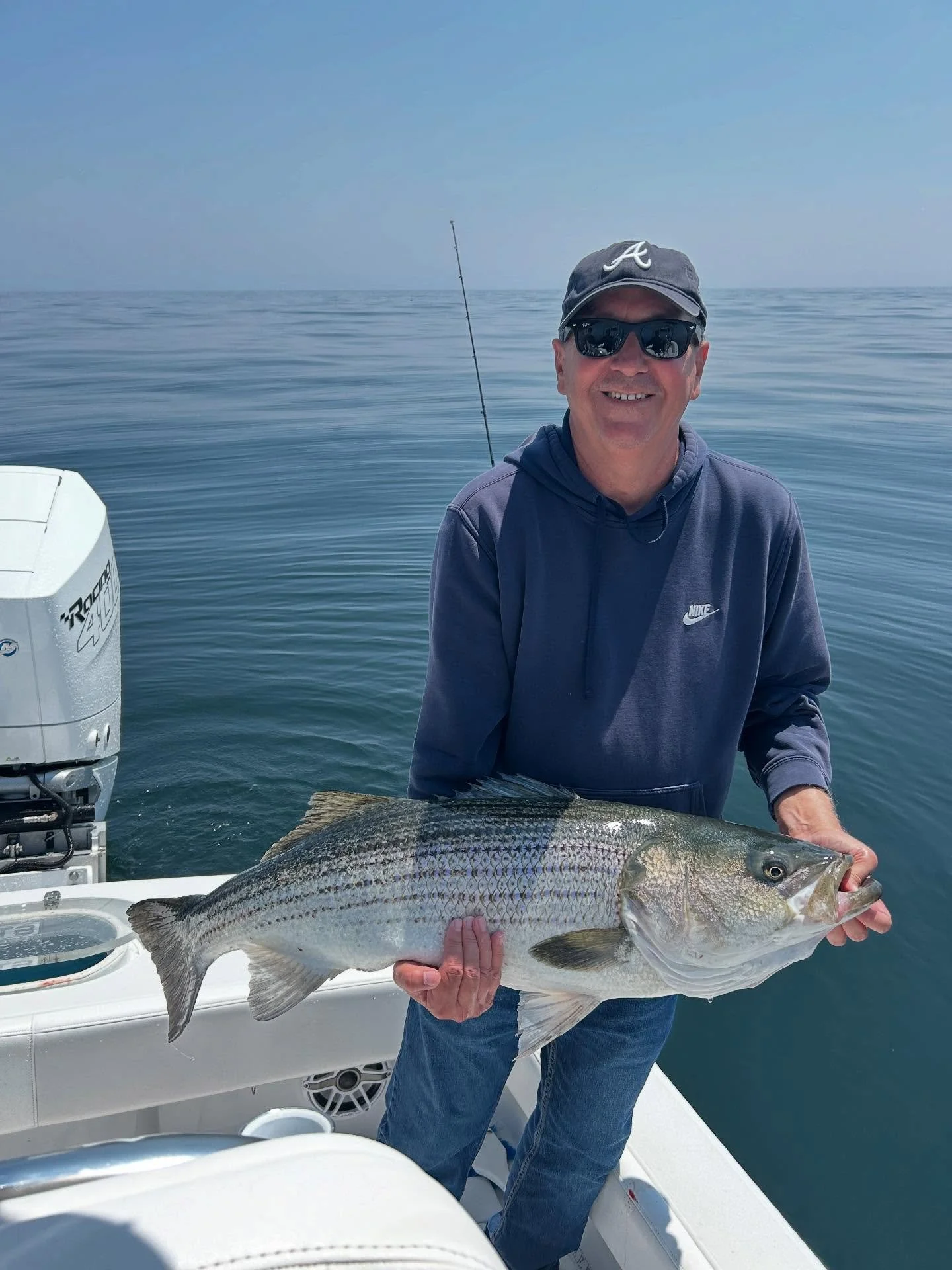 Was a pleasure to get back out with the Beudry crew this season! The boys produced this year just like last! 💪

#stripedbass #midcoastmaine #boothbayharbor #stripedbassfishing #mainesaltwaterfishing #mainestripers #gulfofmaine #costadelmar #seewhats