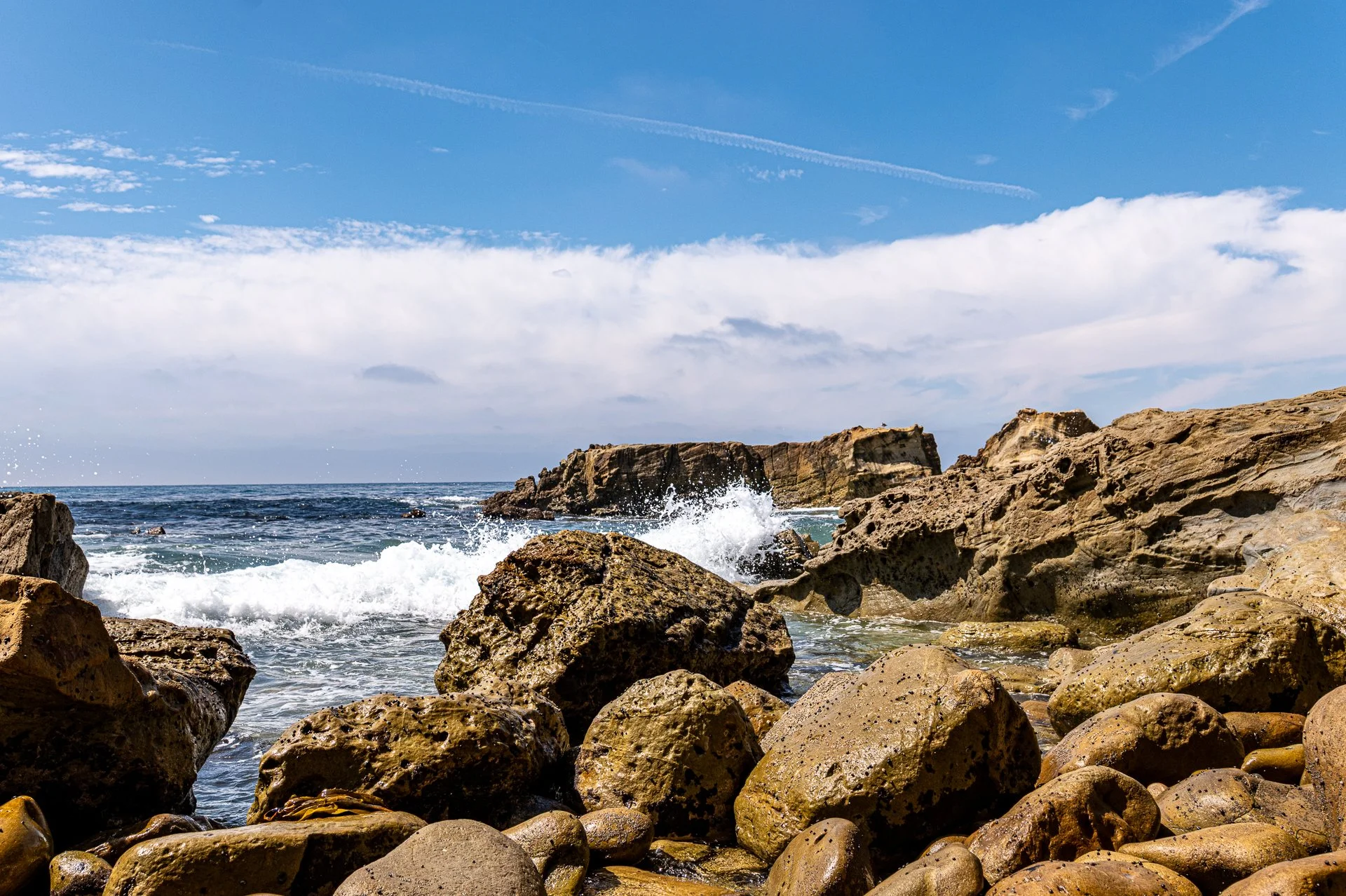 Behind the Image: Waves at Monument Point