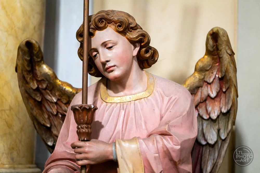 Angel in Duomo di San Cristoforo