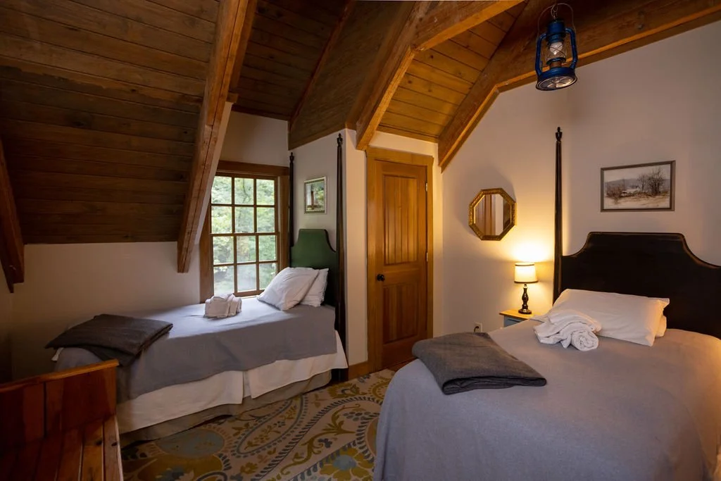 WOODLAND TWINS ROOM ~ Georgia Retreat
