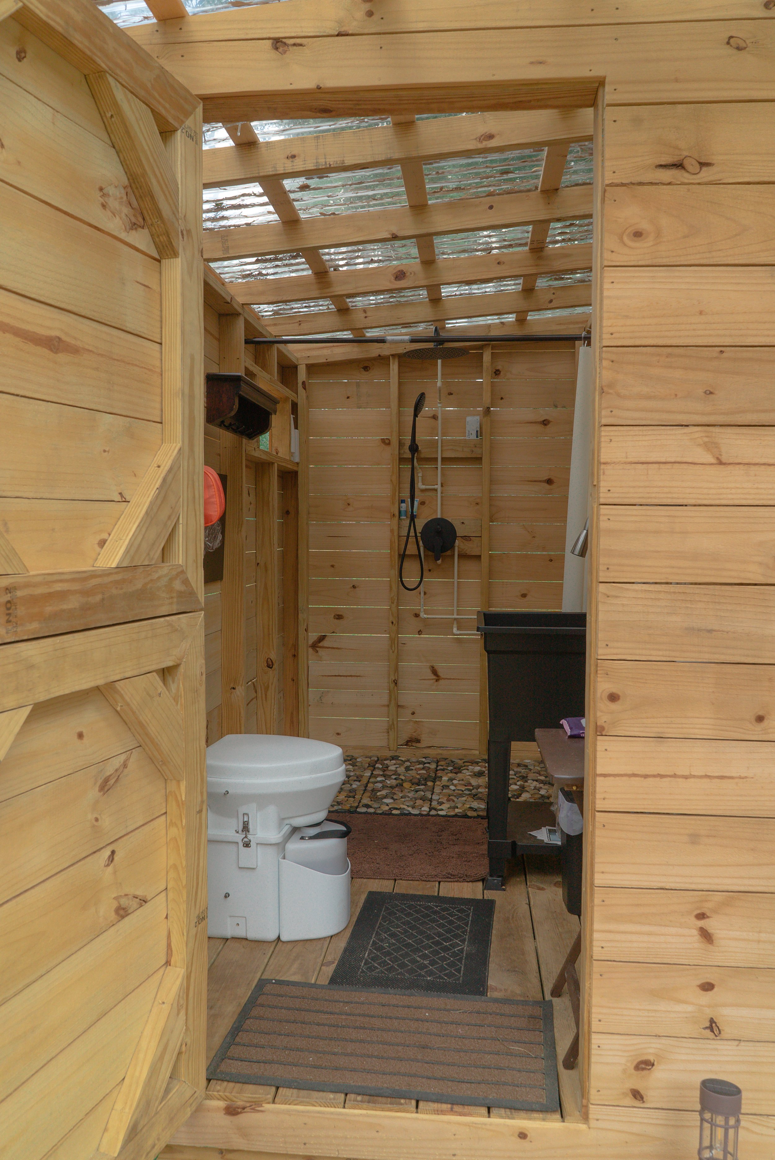 outhouse -1.jpg